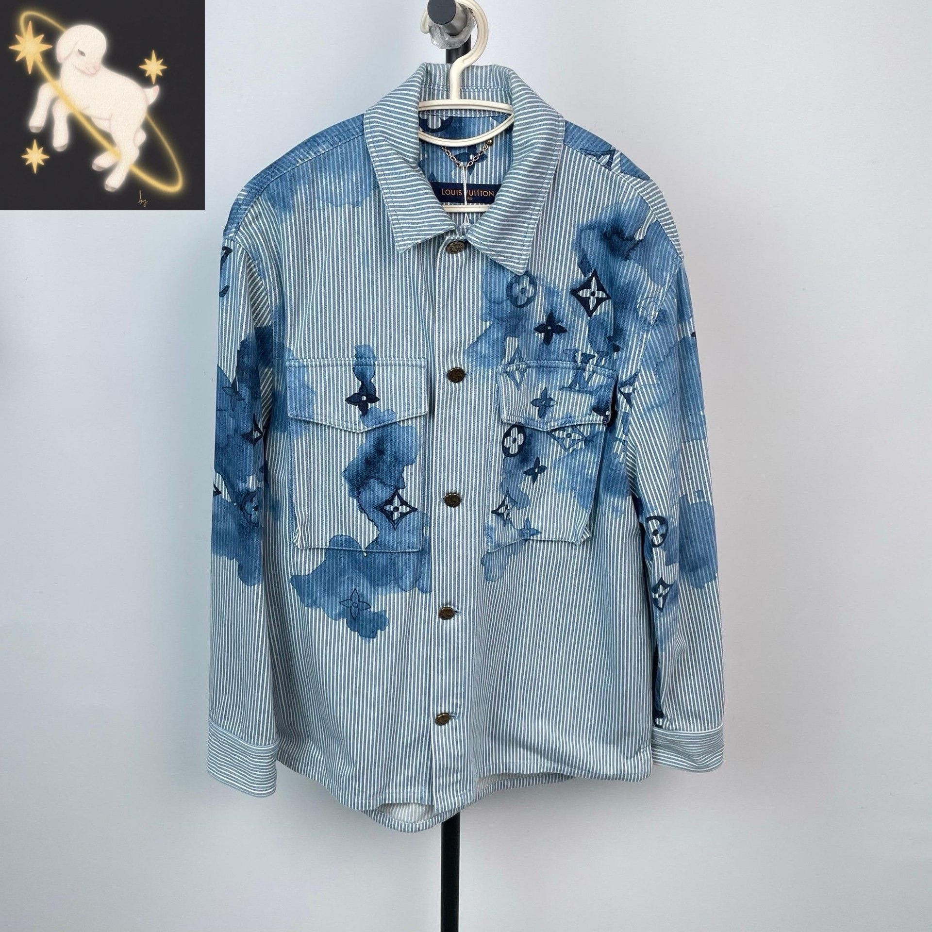 Louis Vuitton Louis Vuitton Blue Shirt L Men Size US L / EU 52-54 / 3 - 1 Thumbnail