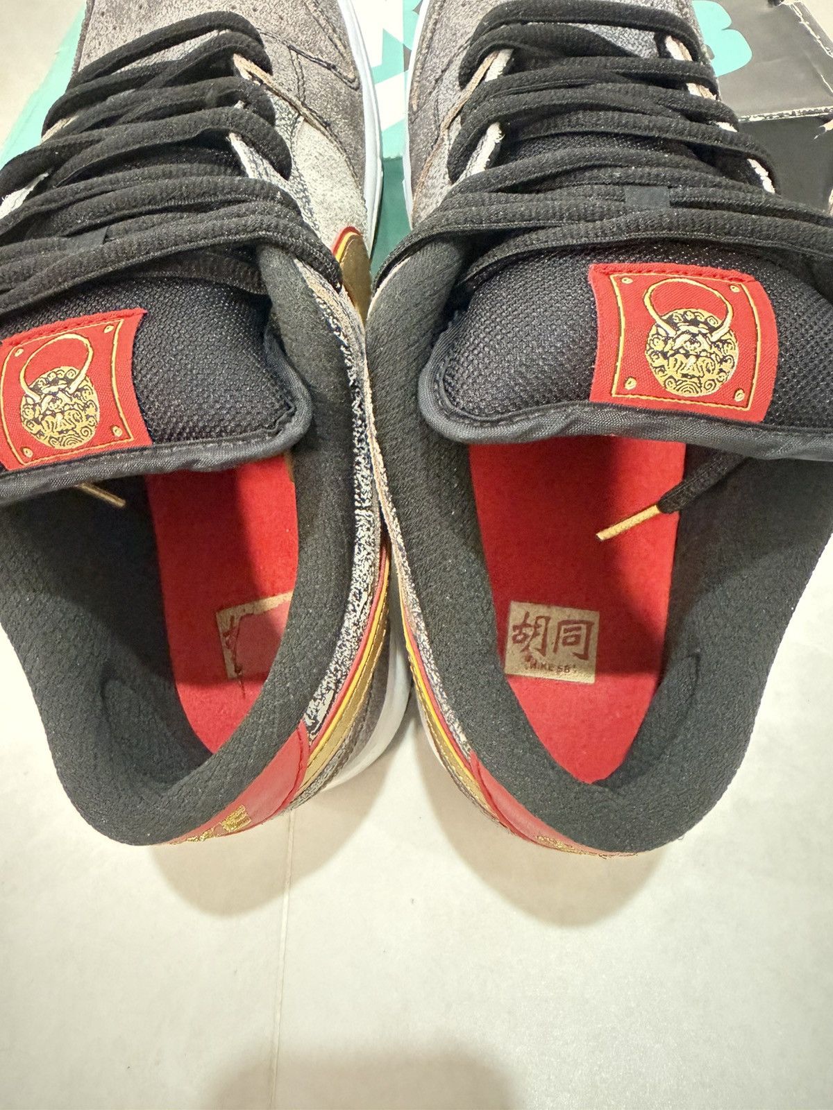 Nike Nike Dunk Low Premium SB QS 'Beijing' Size 11 Used Size US 11 / EU 44 - 8 Thumbnail