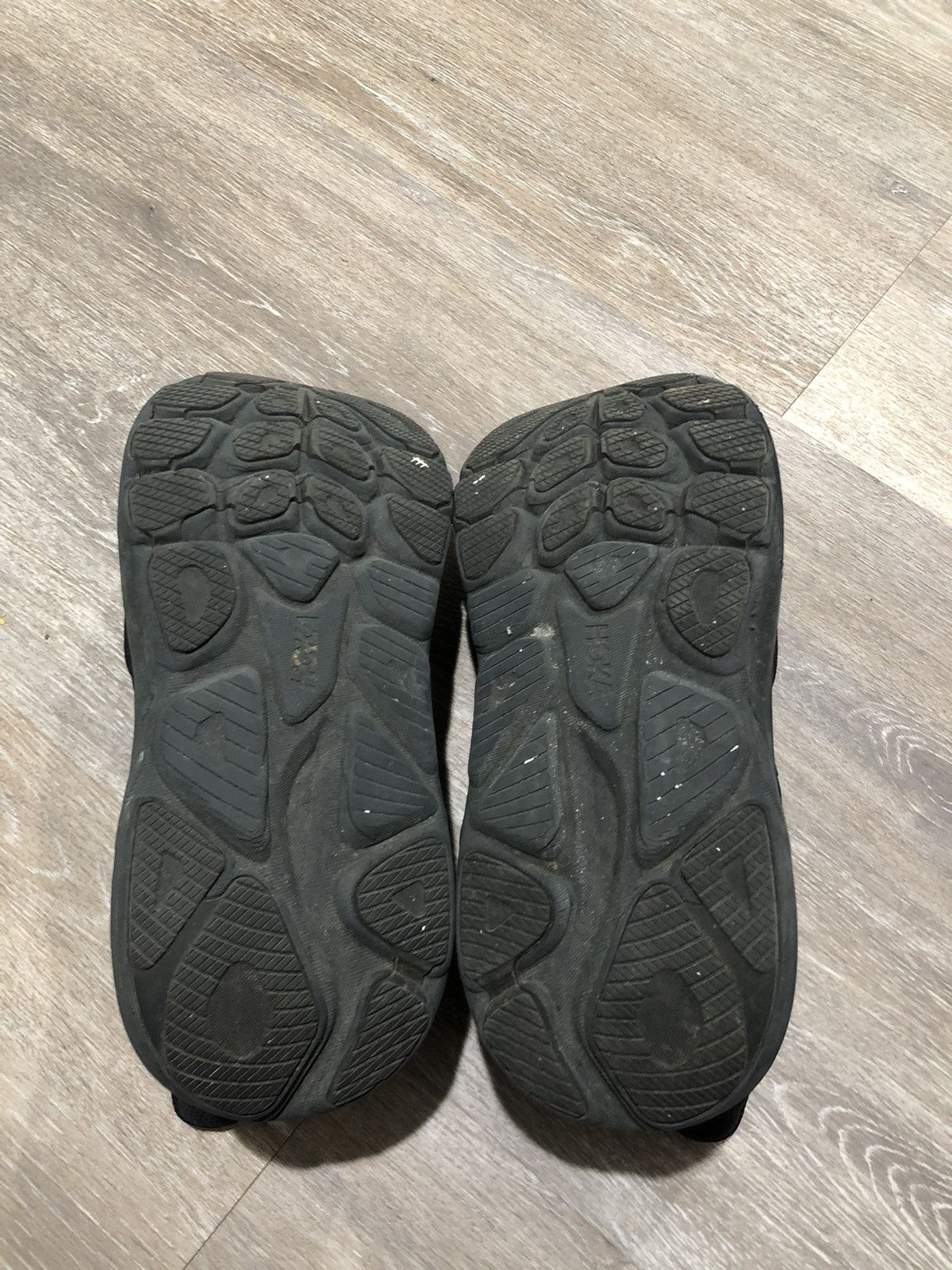 Hoka HOKA ONE ONE Clifton 10 Shoes Mens Size 13 X-Wide Black Size US 13 / EU 46 - 14 Thumbnail