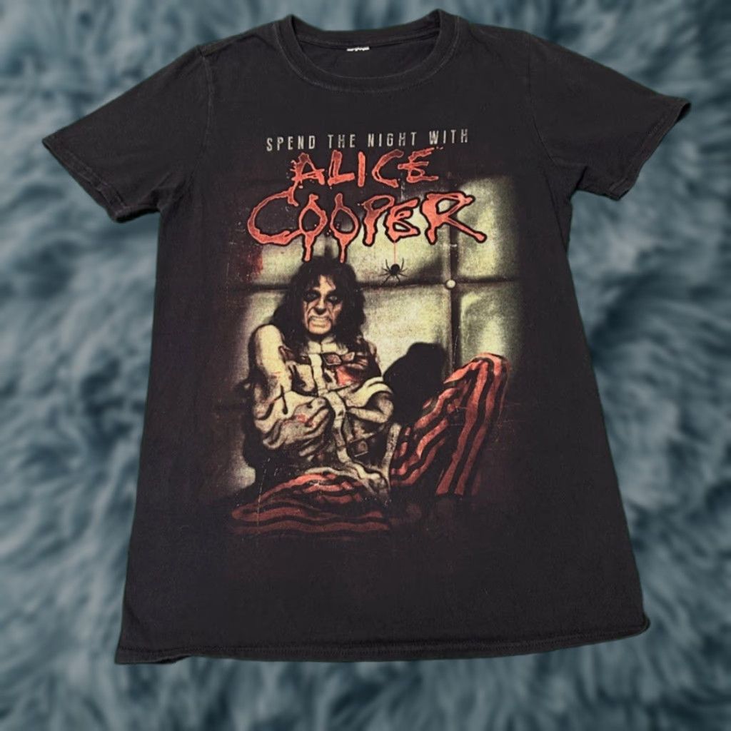 Vintage VINTAGE Alice Cooper Band Tee Were All Crazy VTG Shirt Womens M Black Shirts Band, 90s, Music, Y2K, Rock, Womens M Size S / US 4 / IT 40 - 1 Thumbnail
