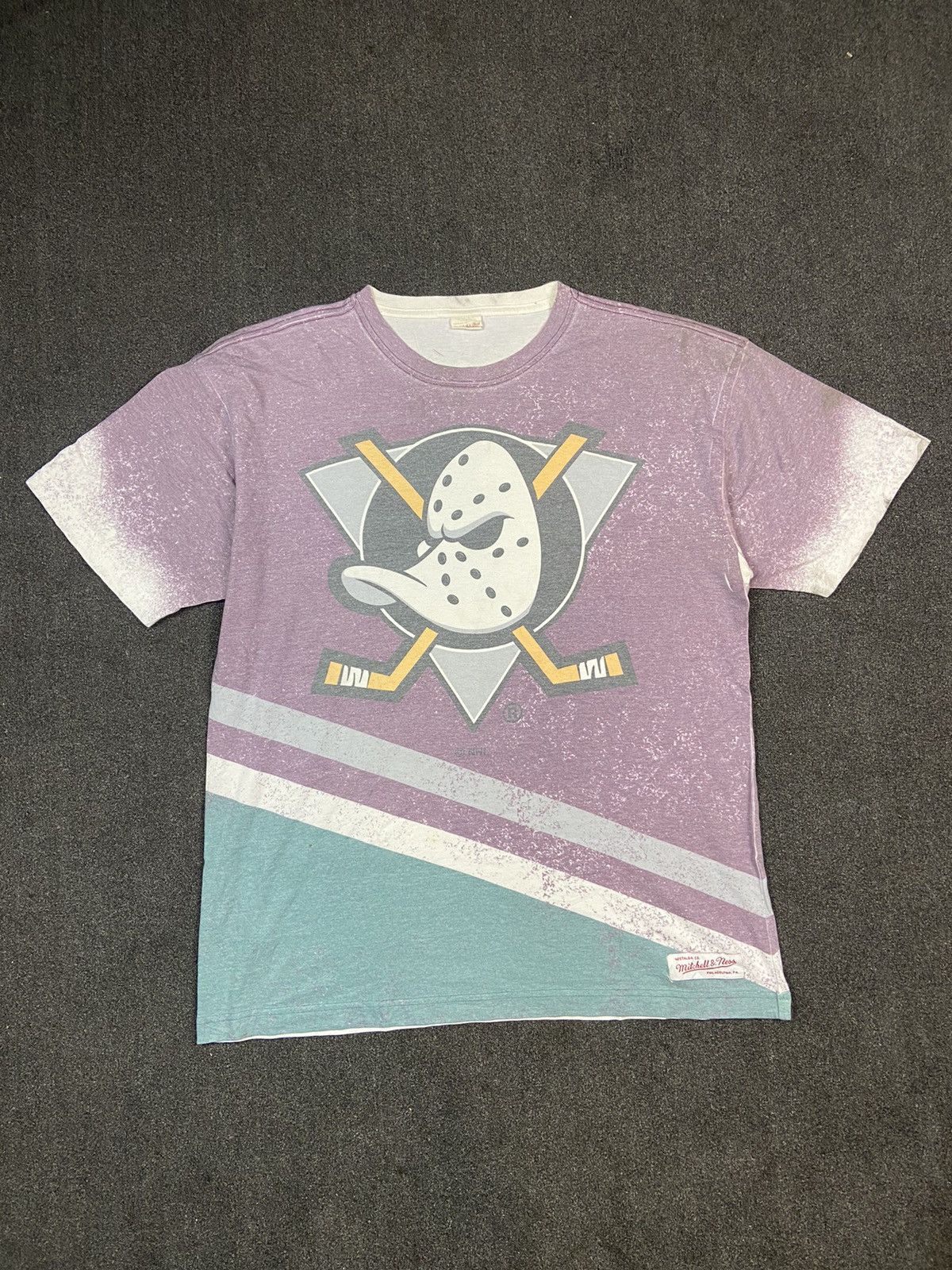 Mitchell & Ness Rare Vintage Mighty Ducks By Mitchell & Ness OVP Shirt Size US XL / EU 56 / 4 - 1 Thumbnail