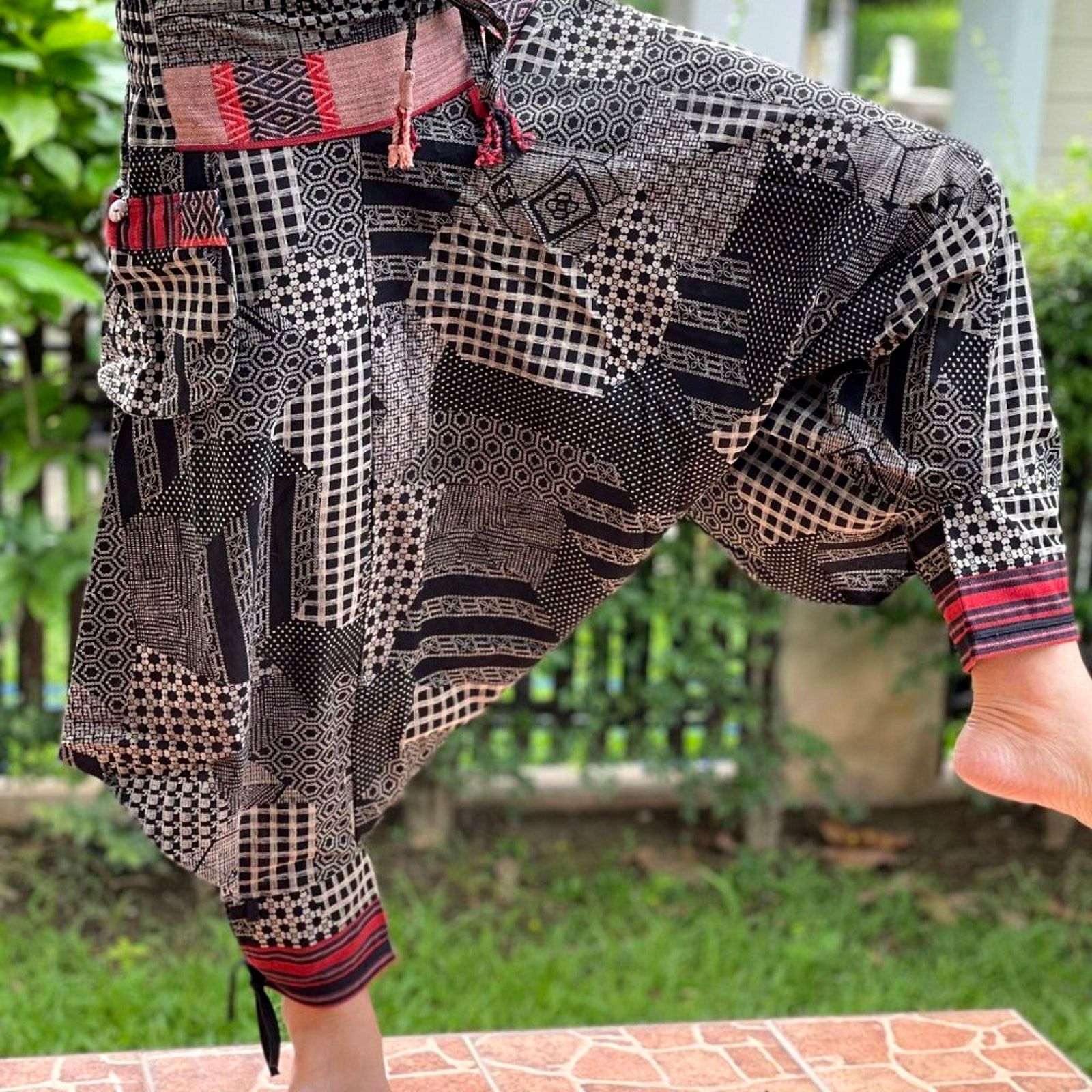 Other Wer bist du? Harem Pants Patterned Cuffs Black OS Size 29" - 4 Thumbnail