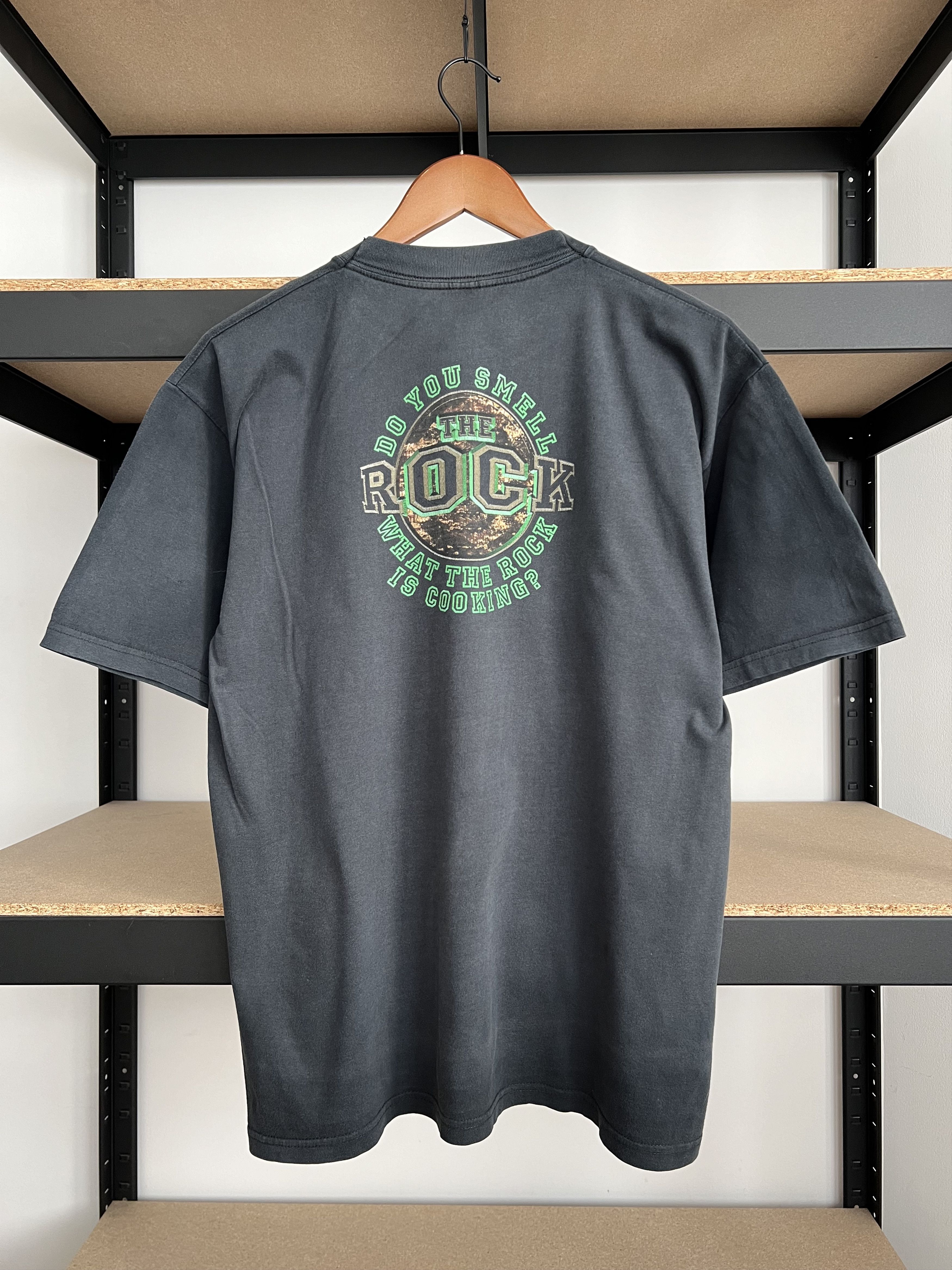 WWE Vintage 1998 The Rock WWE Faded Black T-shirt Size US M / EU 48-50 / 2 - 2 Thumbnail