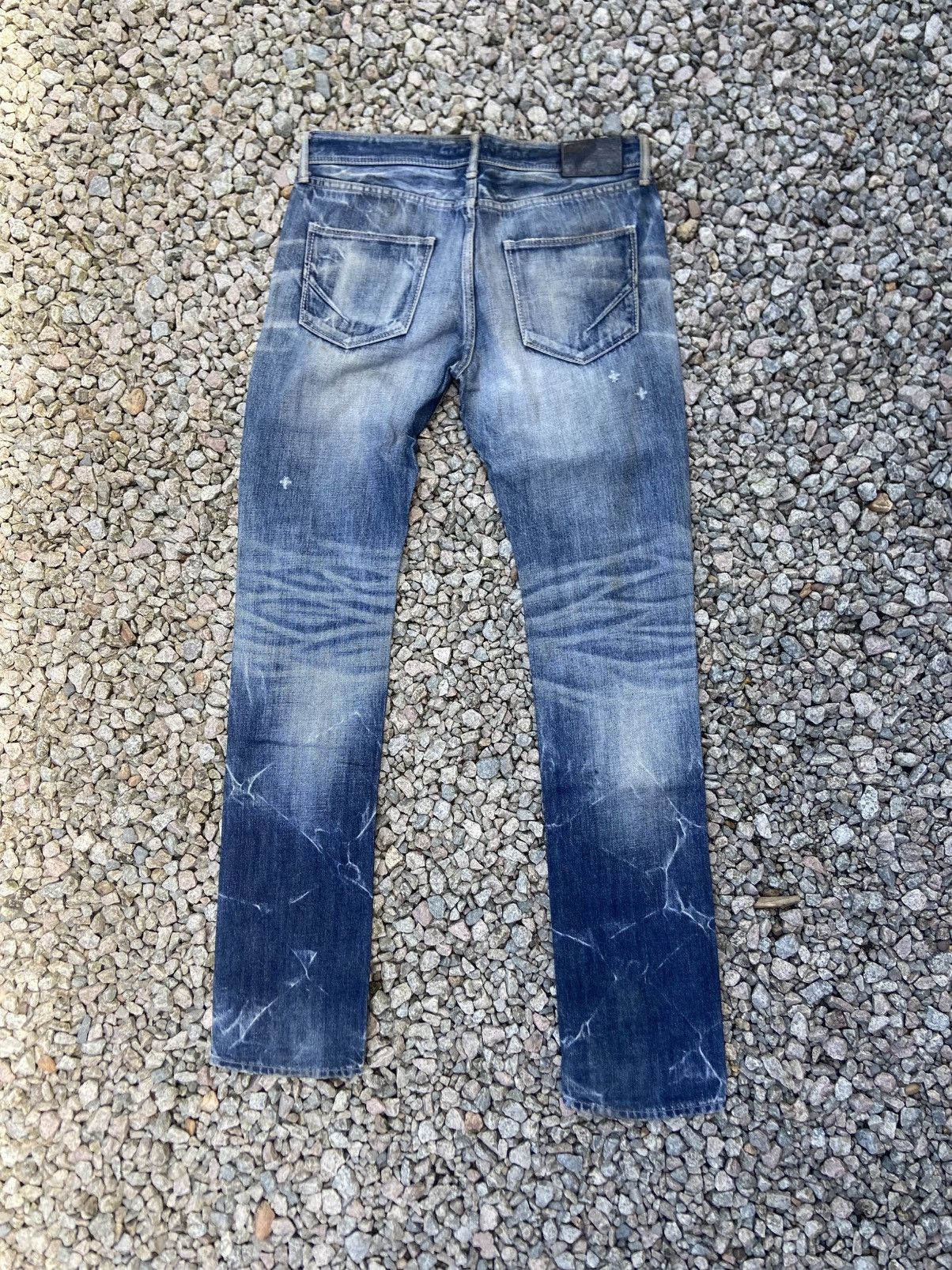 GOSTAR DE FUGA GOSTAR DE FUGA distressed denim jeans Size US 33 - 18 Thumbnail