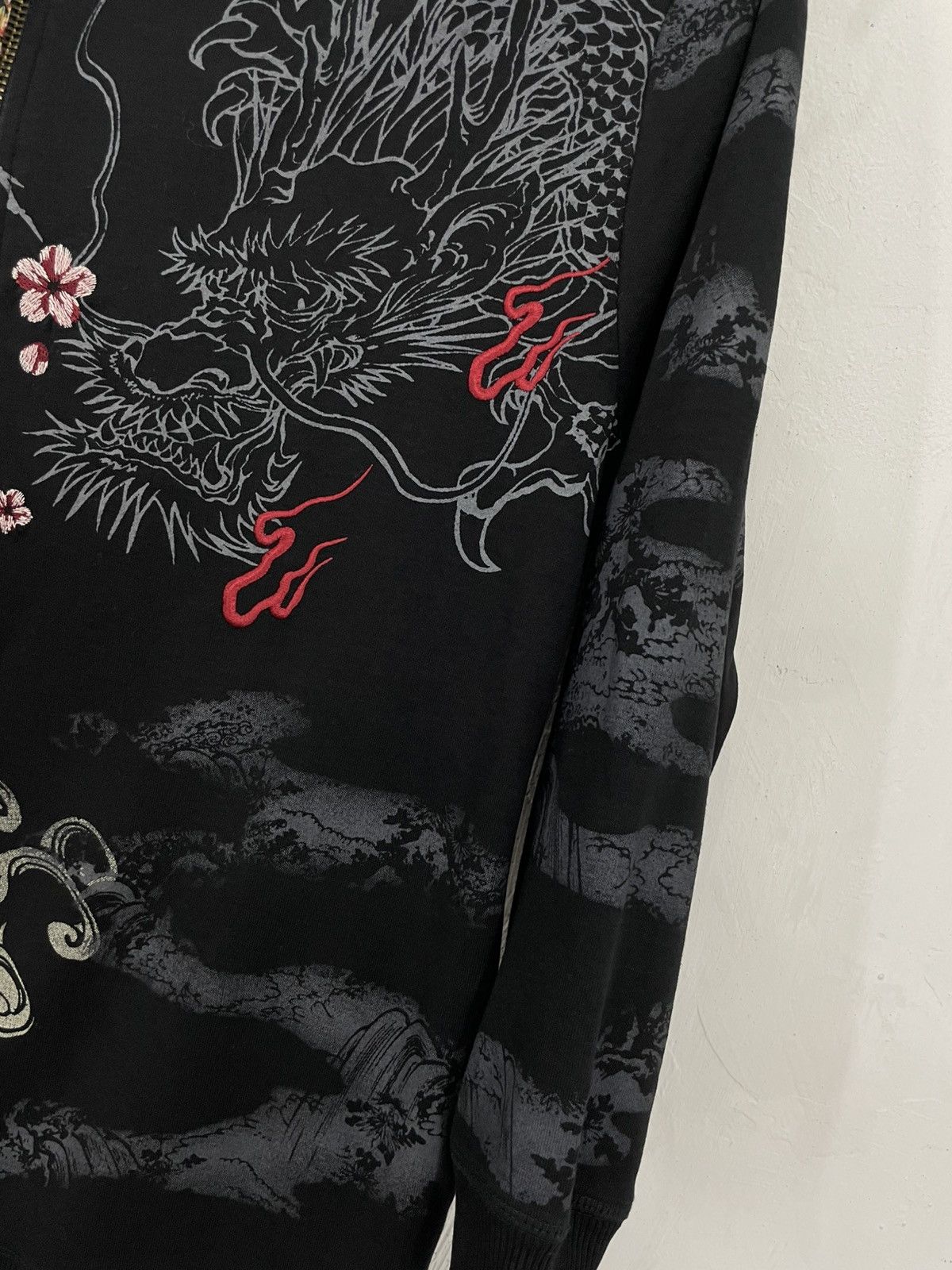 Bullet Noise Bullet Noise Eastern Iconography Dragon Embroidery Sakura Size US L / EU 52-54 / 3 - 8 Thumbnail