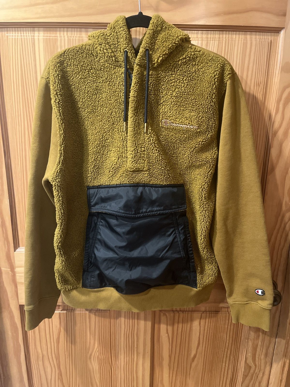 Champion Champion Faux Fur Hoodie Size US M / EU 48-50 / 2 - 1 Thumbnail