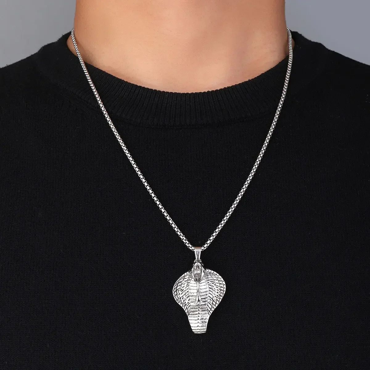 Jewelry Cobra Necklace Size ONE SIZE - 1 Thumbnail