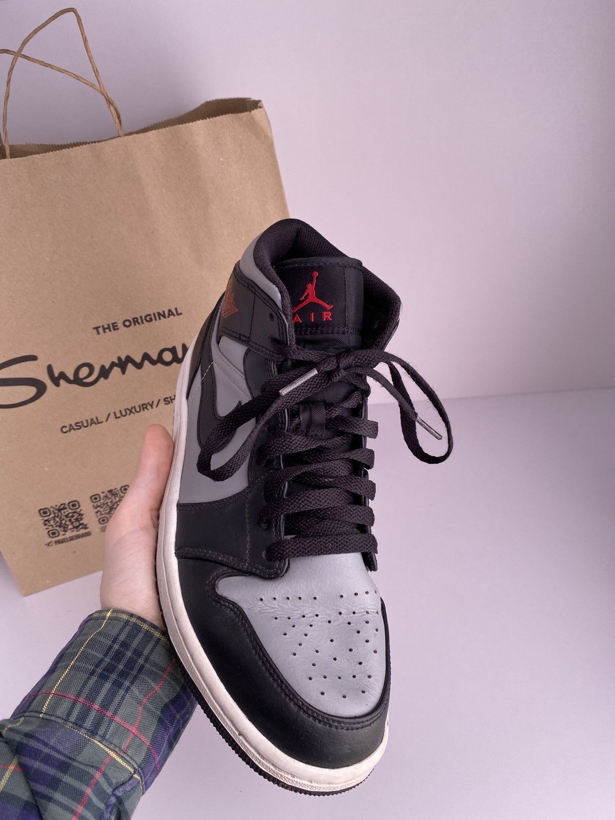 Nike Nike Air Jordan 1 Mid Shadow Red Black 554724-096 Size US 8.5 / EU 41-42 - 5 Thumbnail