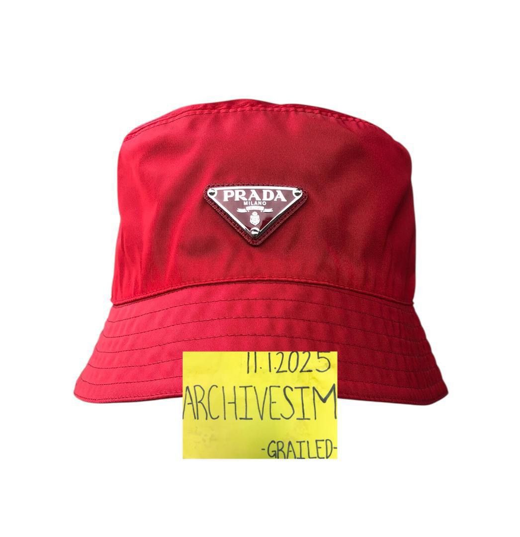 Prada Prada Bucket Hat Nylon Size ONE SIZE - 2 Thumbnail