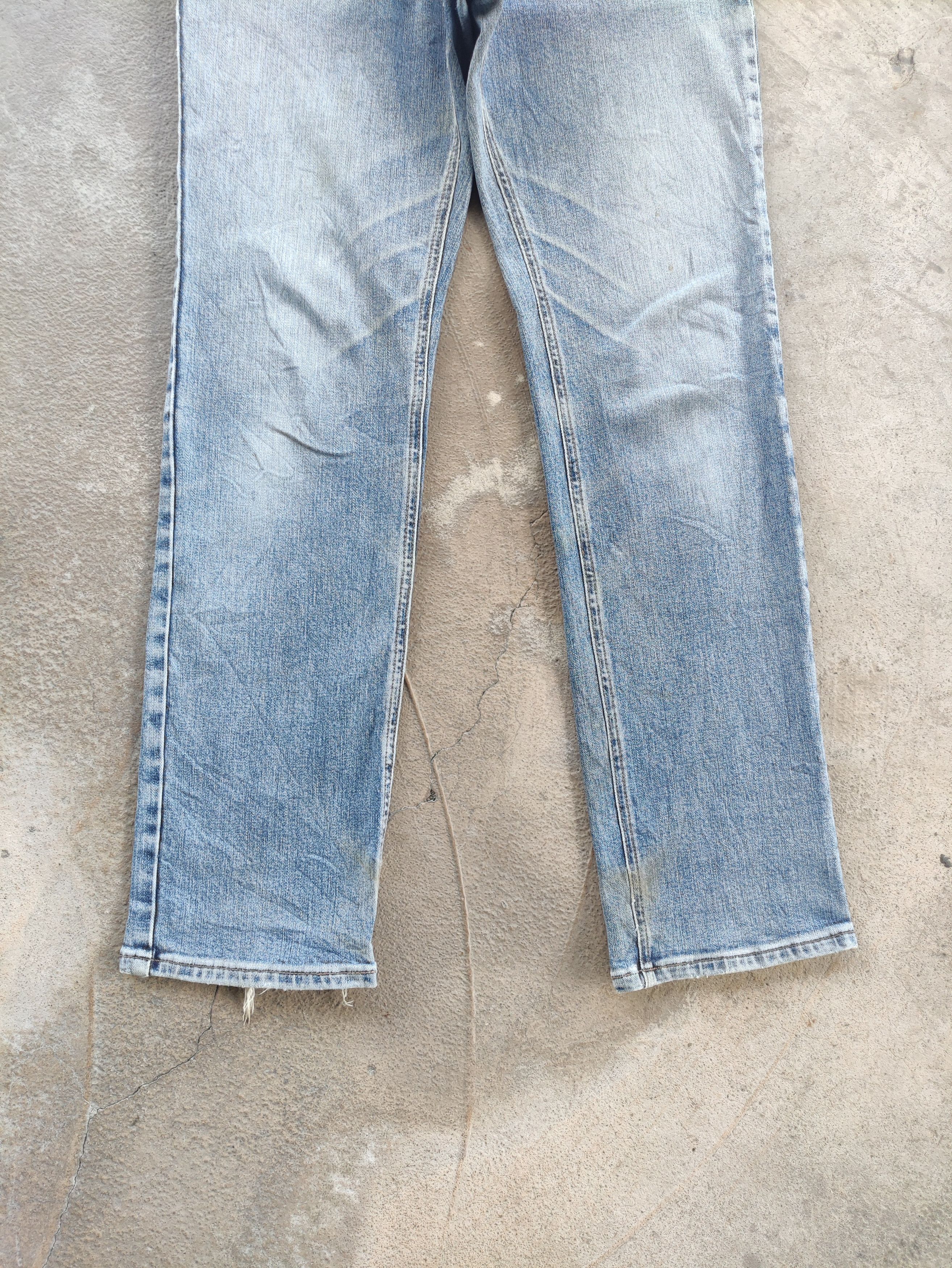 Wrangler Vintage Wrangler Jean Distressed Faded Denim waist 31 Size US 31 - 4 Thumbnail