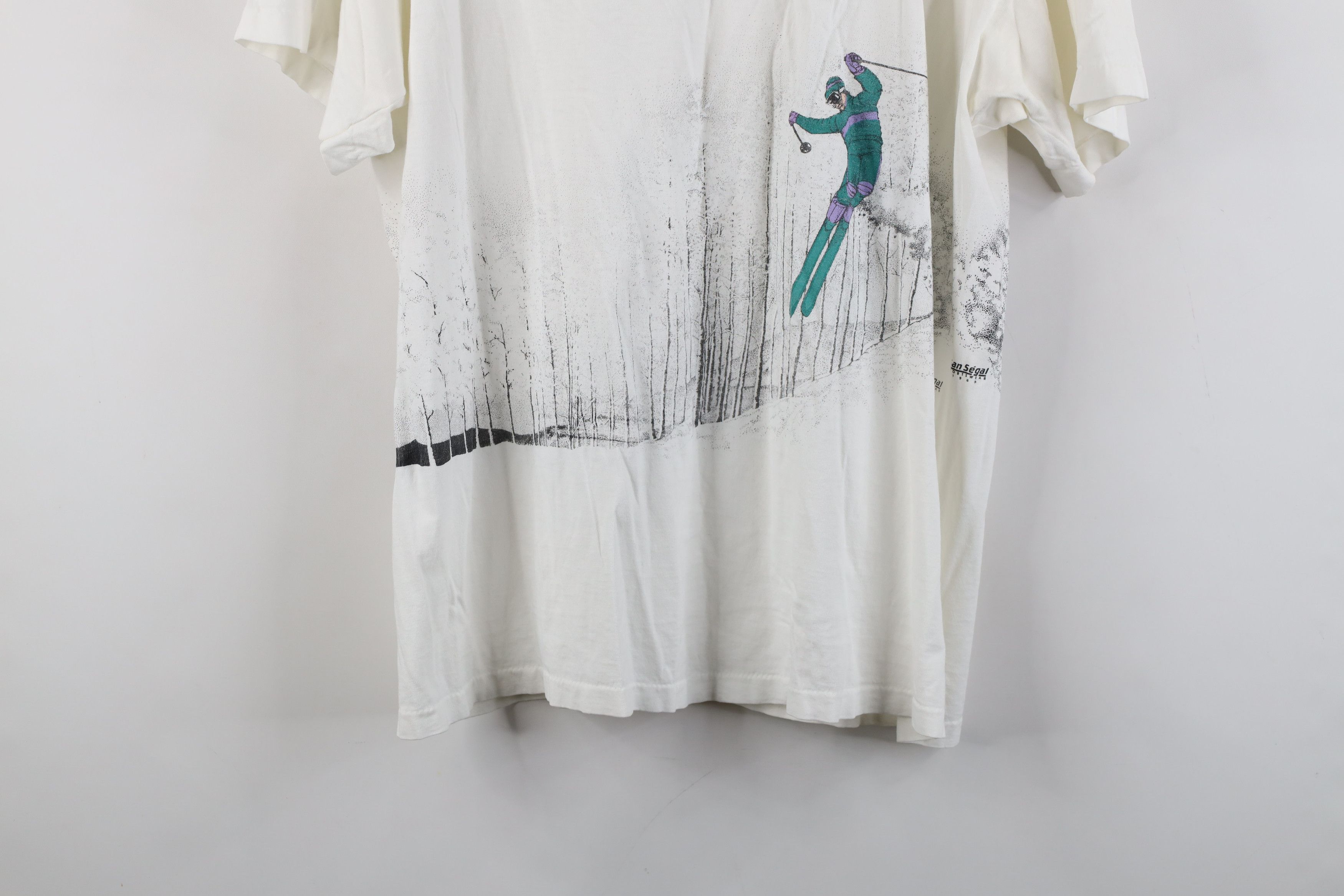 Vintage Vintage 80s Streetwear Skiing All Over Print T-Shirt USA Size US XL / EU 56 / 4 - 13 Thumbnail