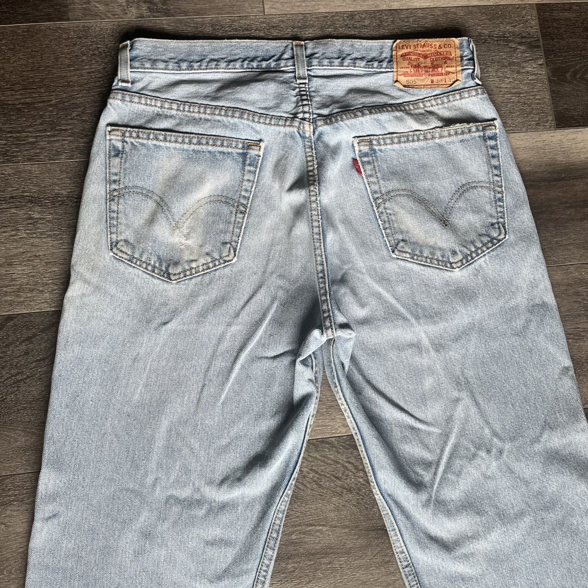 Levi's Vintage Levi’s 505 Light Blue Regular Fit Denim Jeans 34x30 Size US 34 / EU 50 - 3 Thumbnail