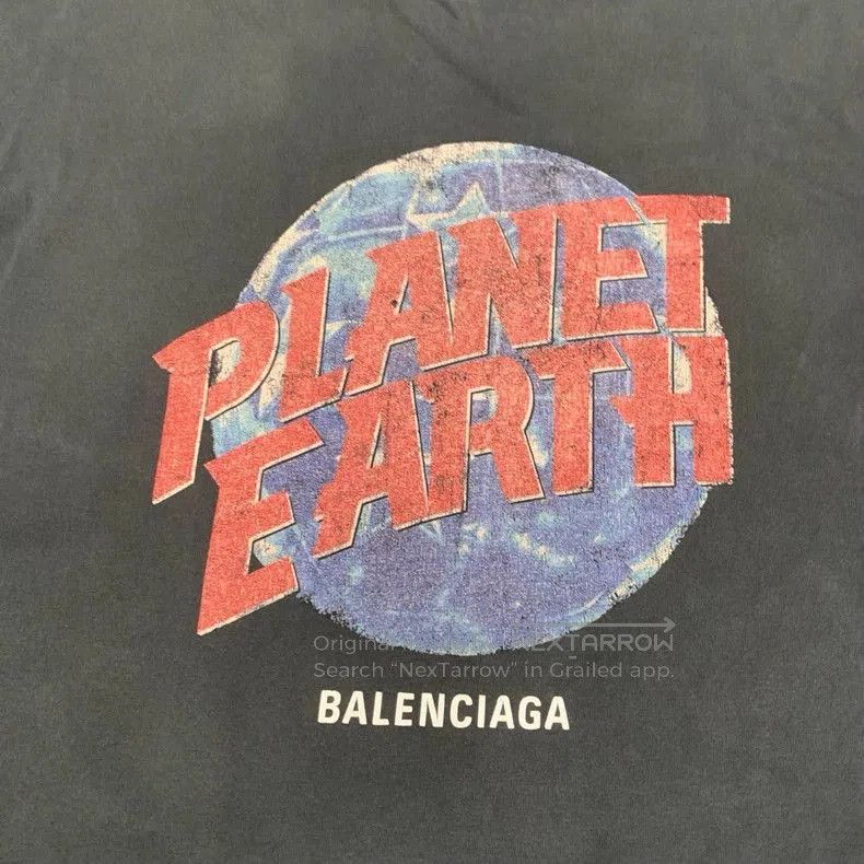 Balenciaga Balenciaga Black Distressed Earth Print Tee. Size US L / EU 52-54 / 3 - 6 Thumbnail