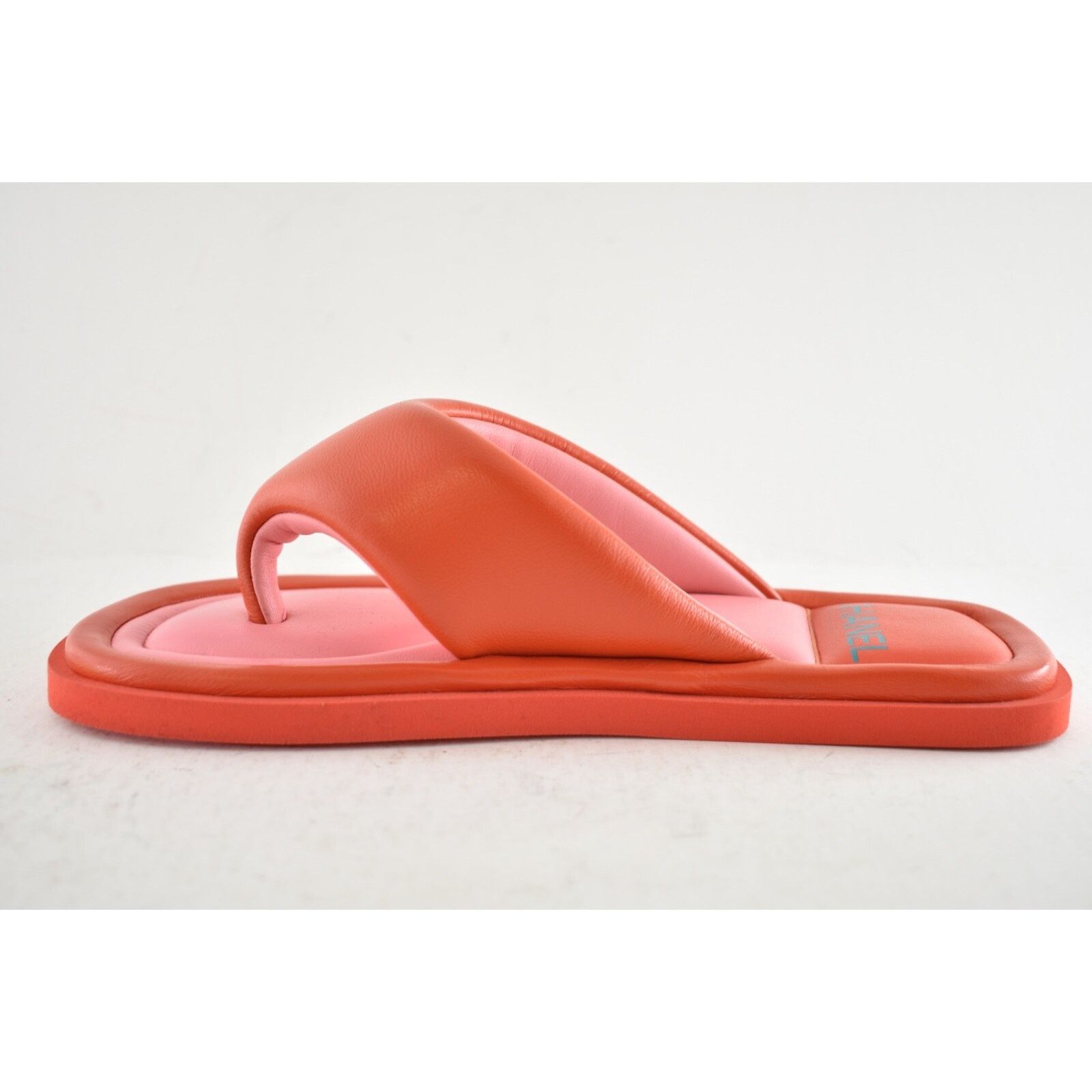 Chanel Chanel 22P Pink Red Lambskin Padded Pool Thong Logo Size US 7 / IT 37 - 10 Thumbnail