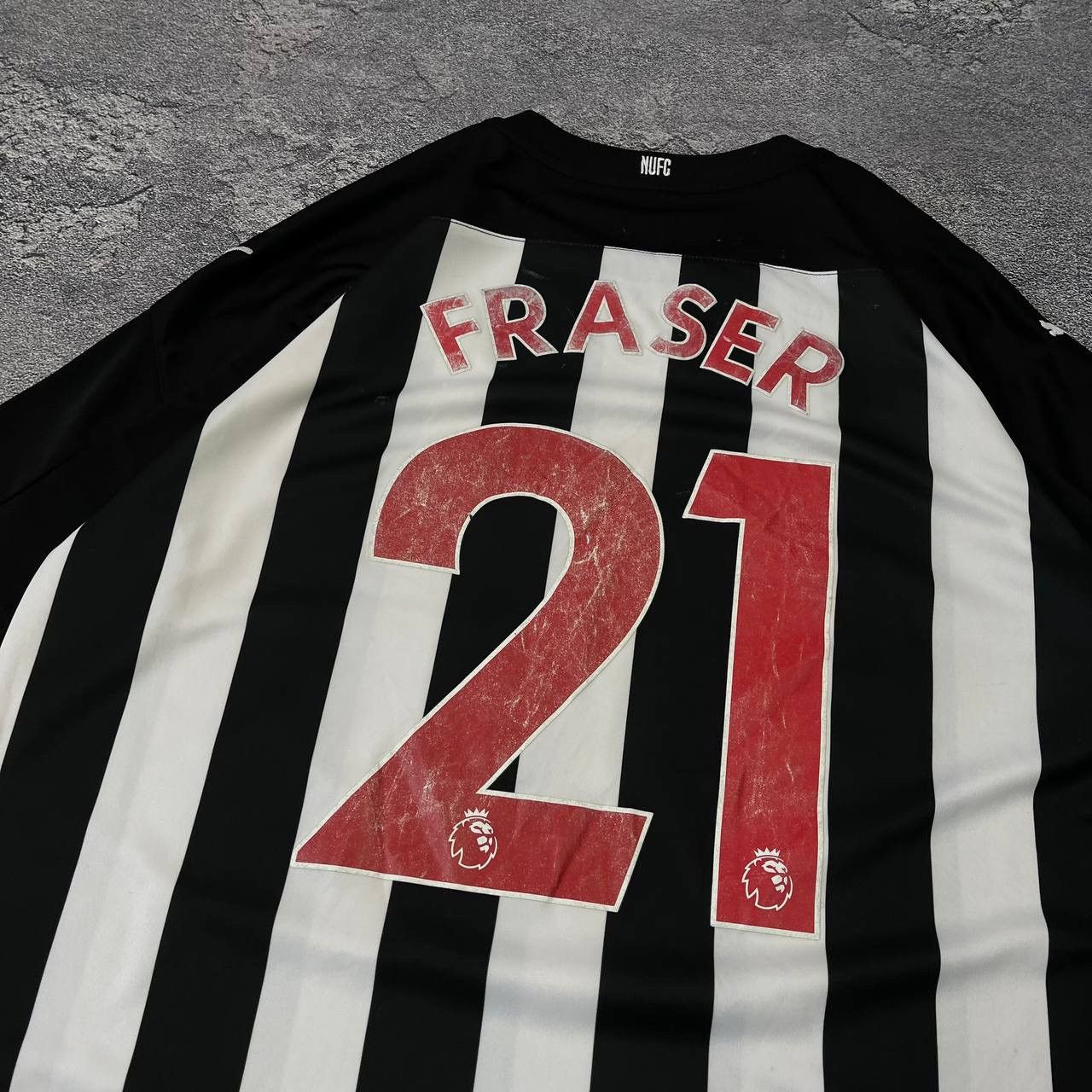 Puma Vintage Puma Fraser New Castle United Team Football Jersey Size US L / EU 52-54 / 3 - 14 Thumbnail