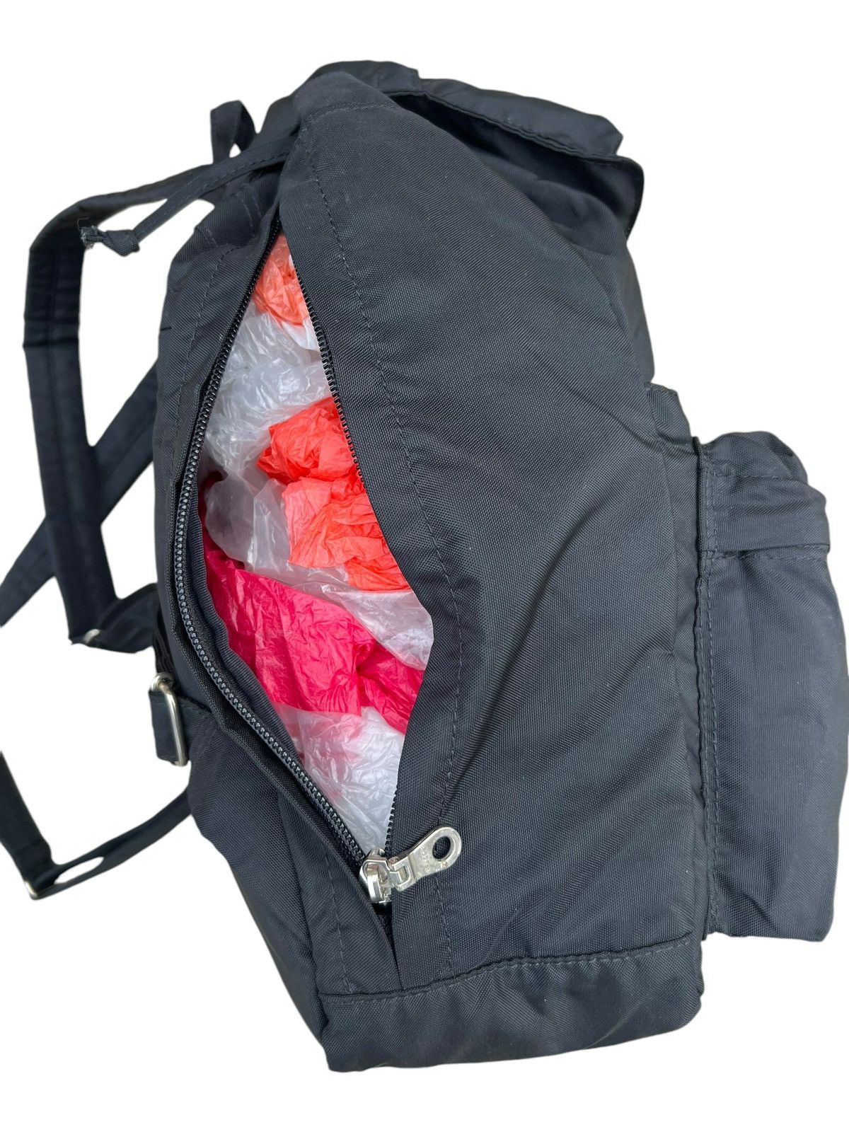 Vintage Vintage 90s Y’saccs Yohji Yamamoto Cargo Backpack Bag Size ONE SIZE - 18 Thumbnail