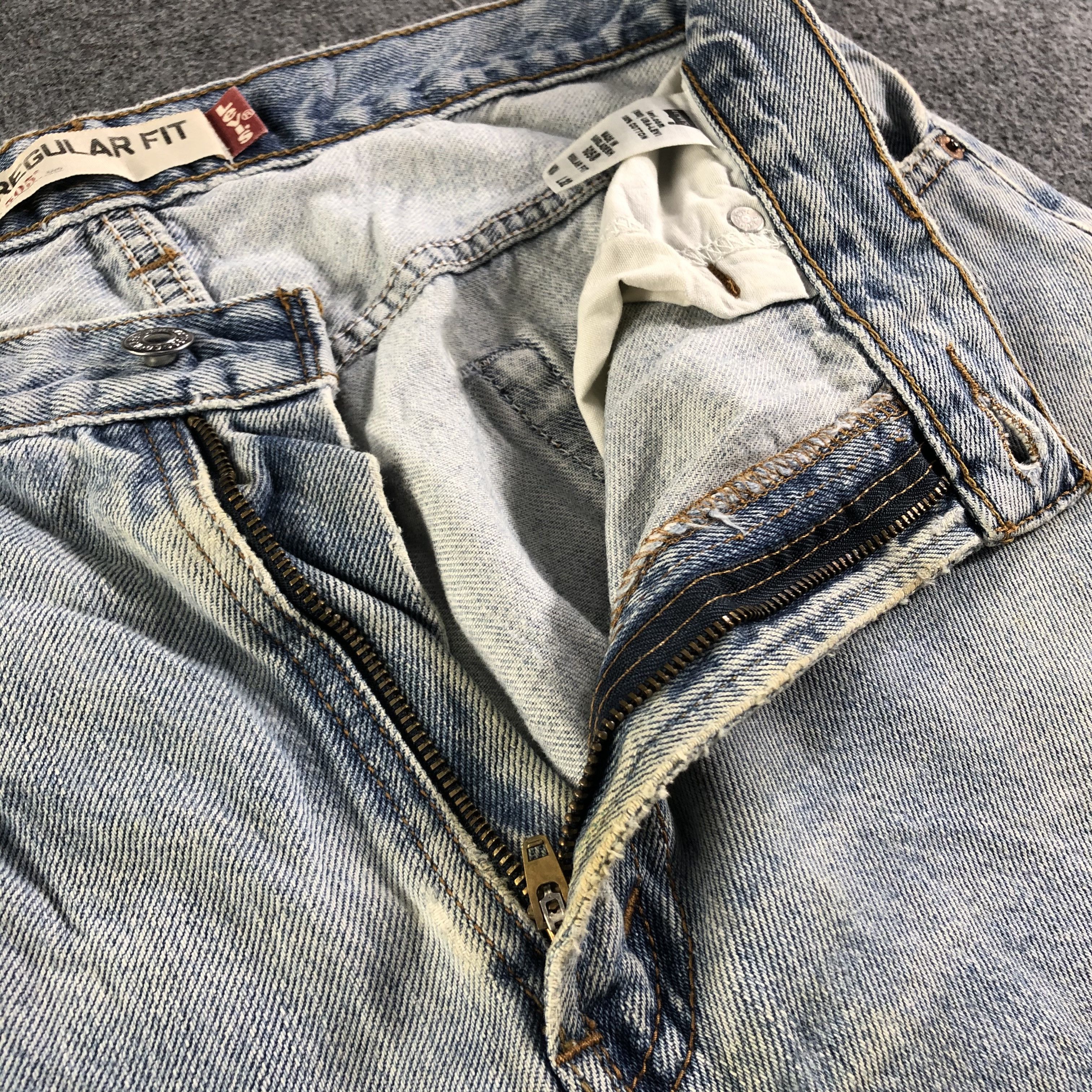 Levi's Vintage Blue Wash Levis 505 Jeans-J3152 Size US 34 / EU 50 - 10 Thumbnail