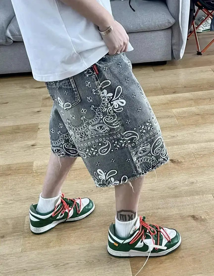 Japanese Brand × Jean Streetwear Print Raw Edge Cargo Hip Hop Shorts Size US 34 / EU 50 - 4 Thumbnail
