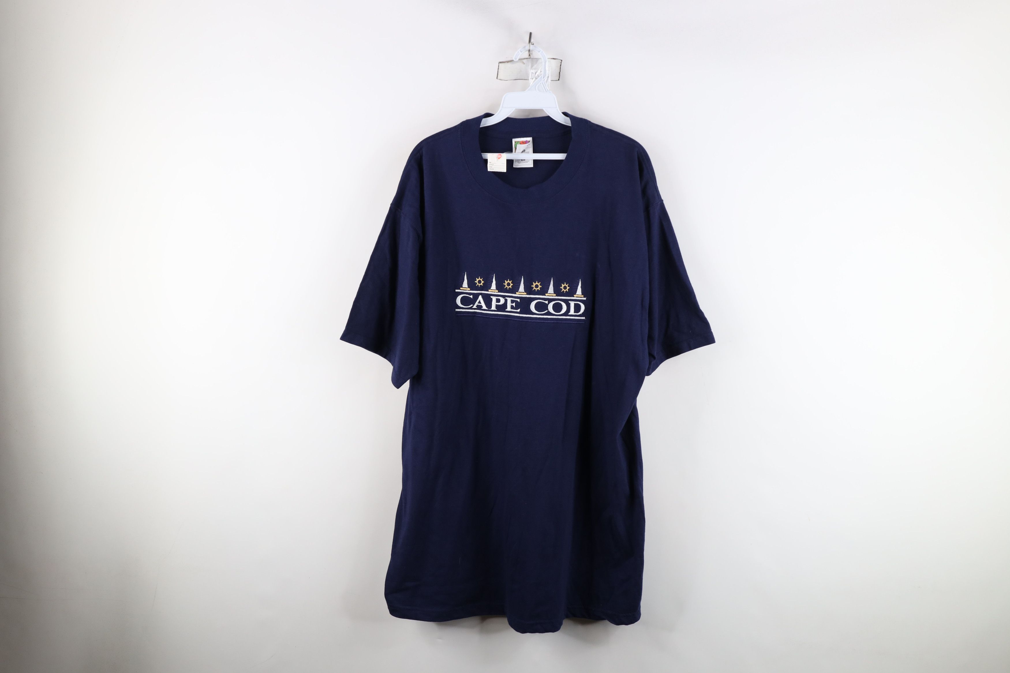 Vintage Deadstock Vintage 90s Streetwear Cape Cod Sailboat T-Shirt Size US XL / EU 56 / 4 - 1 Thumbnail