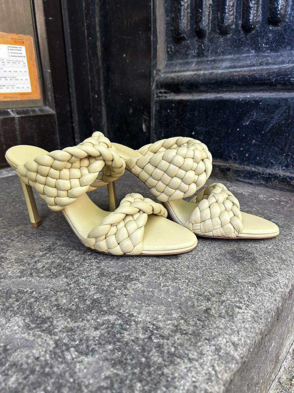 Bottega Veneta BOTTEGA VENETA - Curve Braided Leather Sandals 👡 Size US 8 / IT 38 - 3 Thumbnail