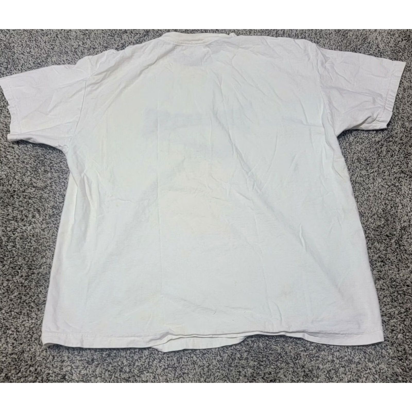 Nike VINTAGE Nike Center Spell Out Swoosh Logo T-shirt L White Unisex 1990s Made In USA Size US L / EU 52-54 / 3 - 2 Thumbnail