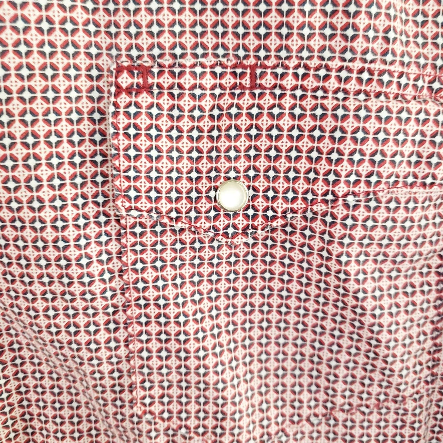 Wrangler VINTAGE Wrangler Shirt Men 2XT Red Geometric Pearl Snap Wrancher Pockets ShortS Size US XXL / EU 58 / 5 - 7 Thumbnail
