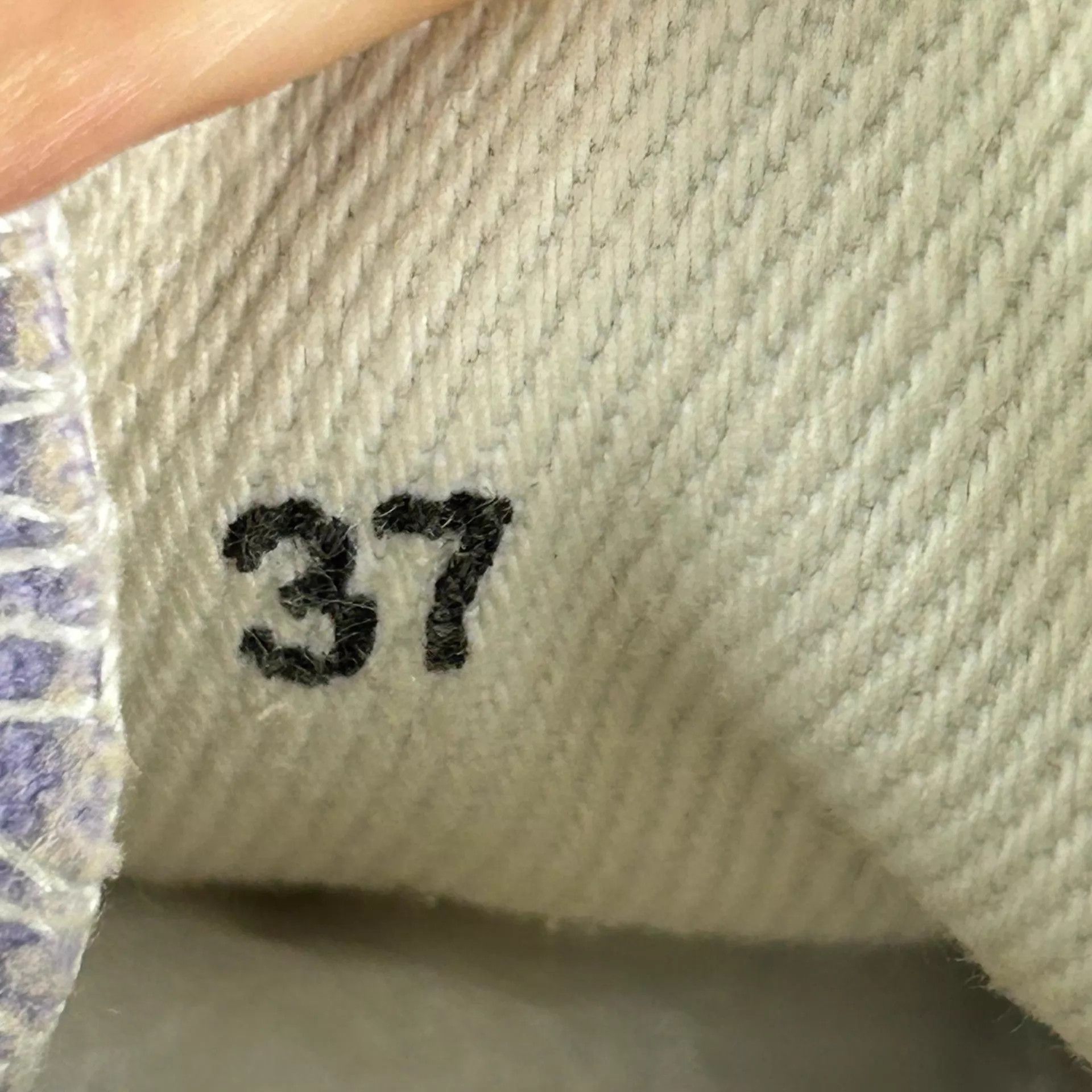 Maison Margiela Maison Margiela Purple Tabi Shoes Women's 37 Size US 6.5 / IT 36.5 - 7 Thumbnail