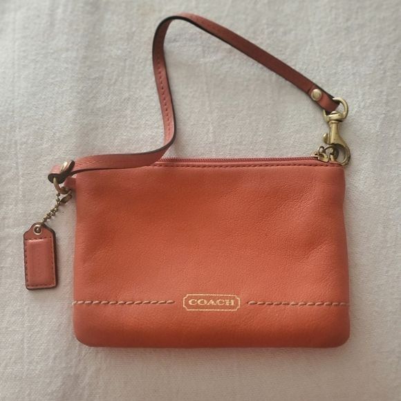 Coach Coach Park Wallet Wristlet NWOT Size ONE SIZE - 1 Thumbnail