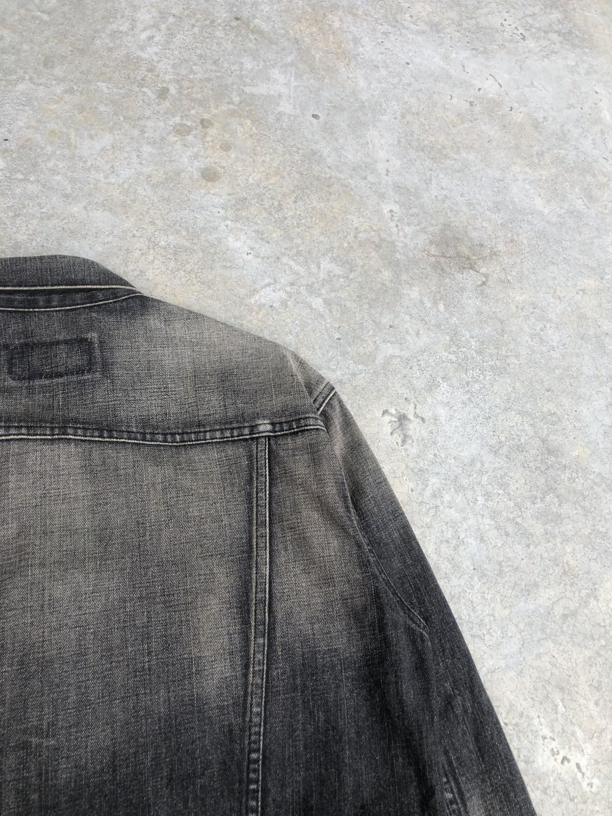 Levi's Y2k Levi’s Denim Jacket Mud Wash Distressed Size US L / EU 52-54 / 3 - 15 Thumbnail
