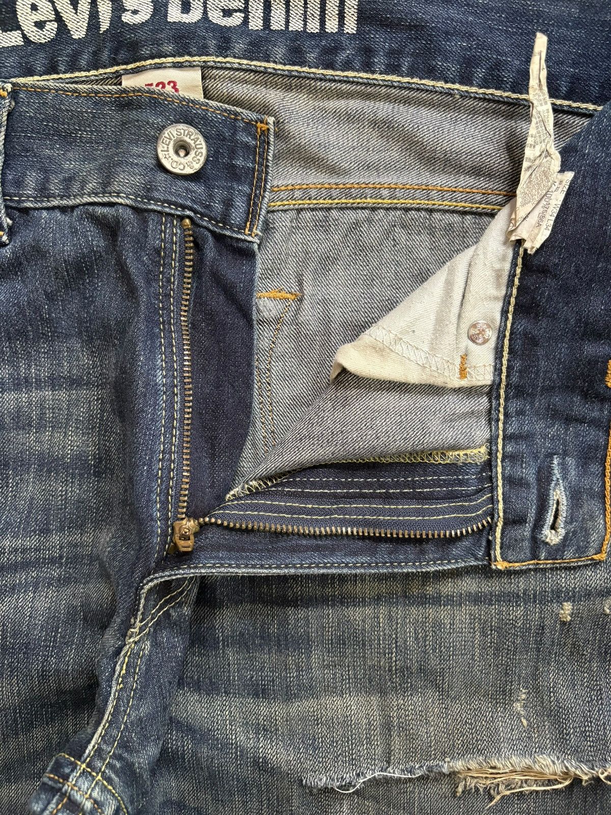 Levi's × Levi's Vintage Clothing Vintage Levis 523 Mud Wash Distressed Baggy Jeans Size US 36 / EU 52 - 9 Thumbnail