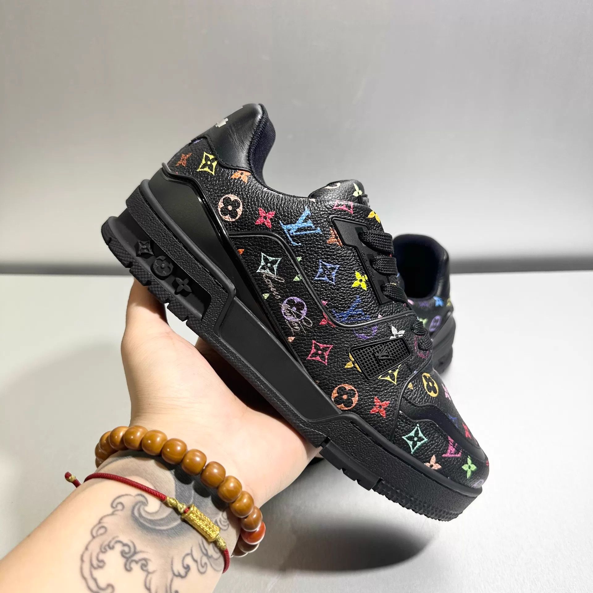 Louis Vuitton LV x Murakami Trainer Black Tri-Color 37 Size US 6.5 / IT 36.5 - 9 Thumbnail