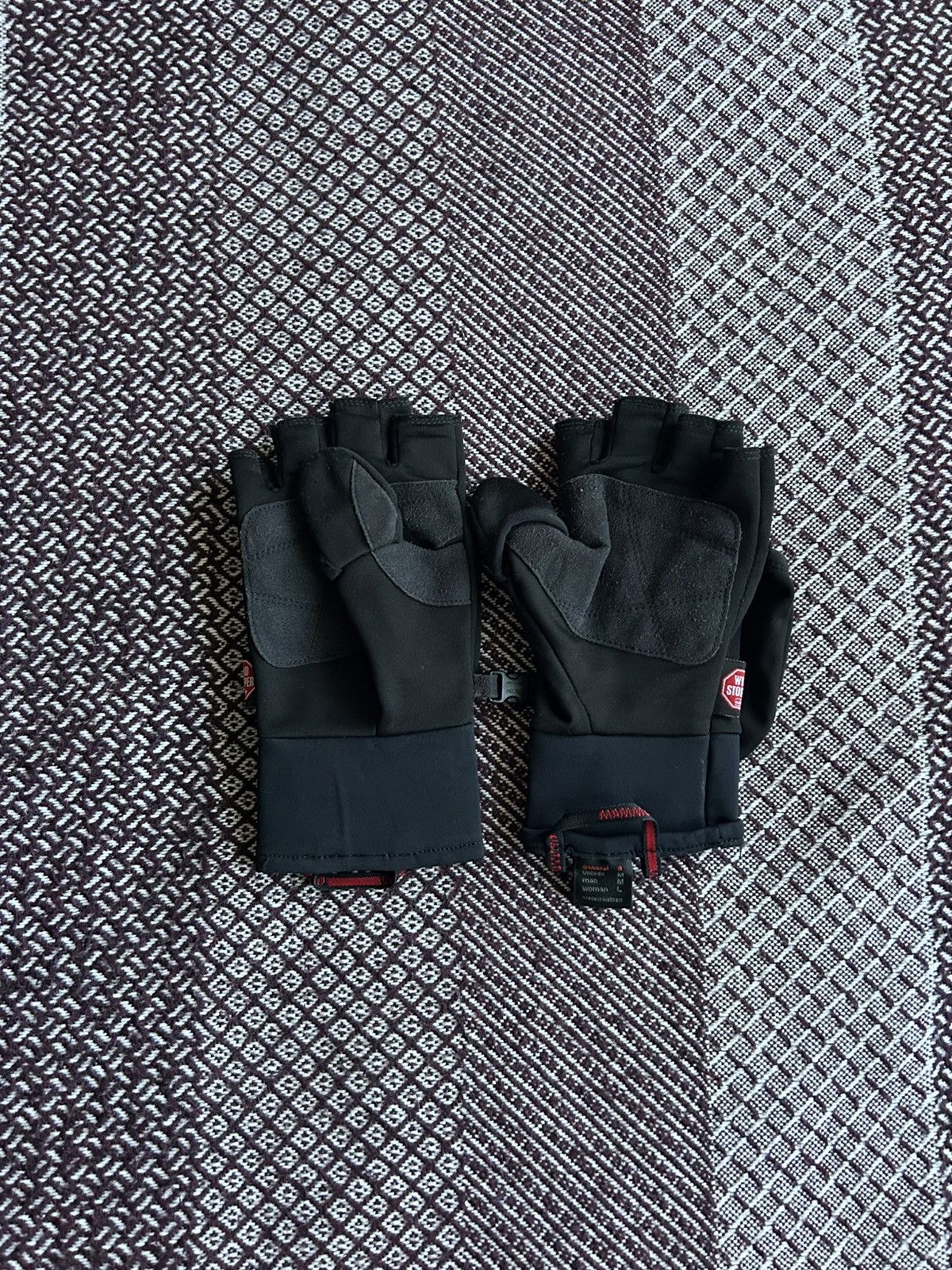 Mammut Vintage Mammut WindStopper Gloves Outdoor Black Unisex Sz M Size ONE SIZE - 7 Thumbnail