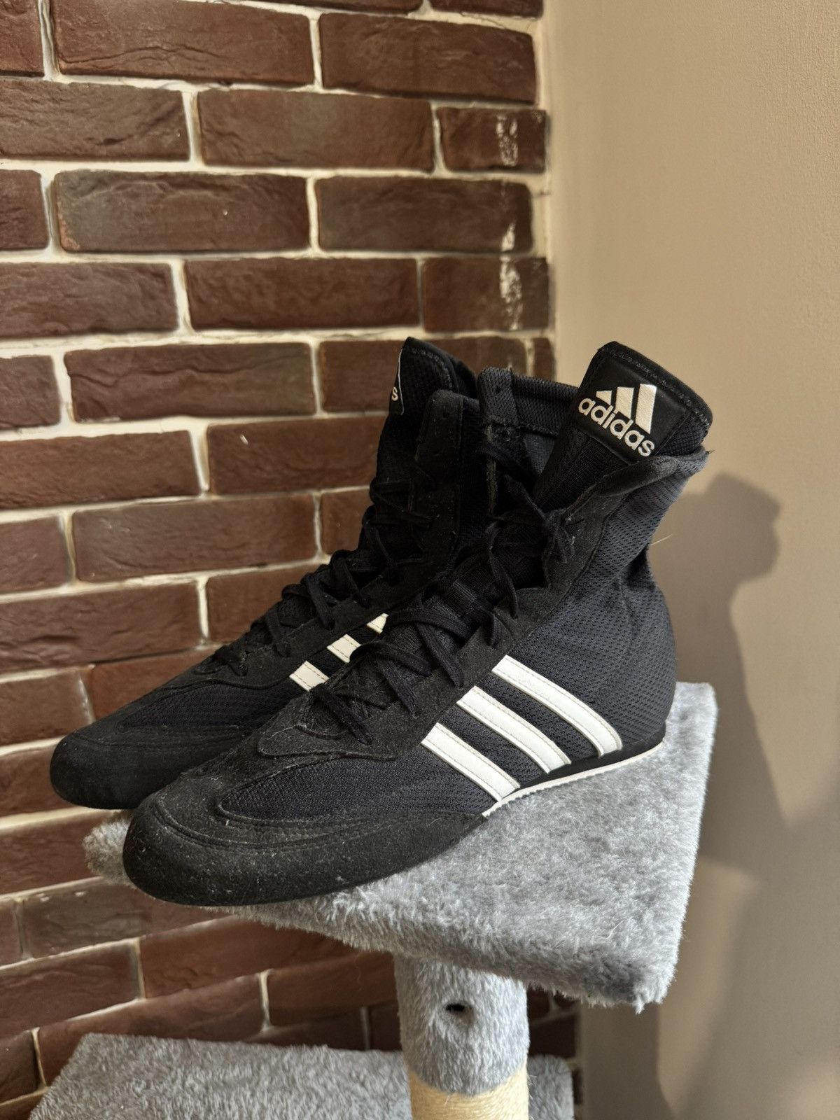 Adidas Sneakers Men Adidas Box Hog Hi-Top Size 7.5US black Boxing Size US 7.5 / EU 40-41 - 6 Thumbnail
