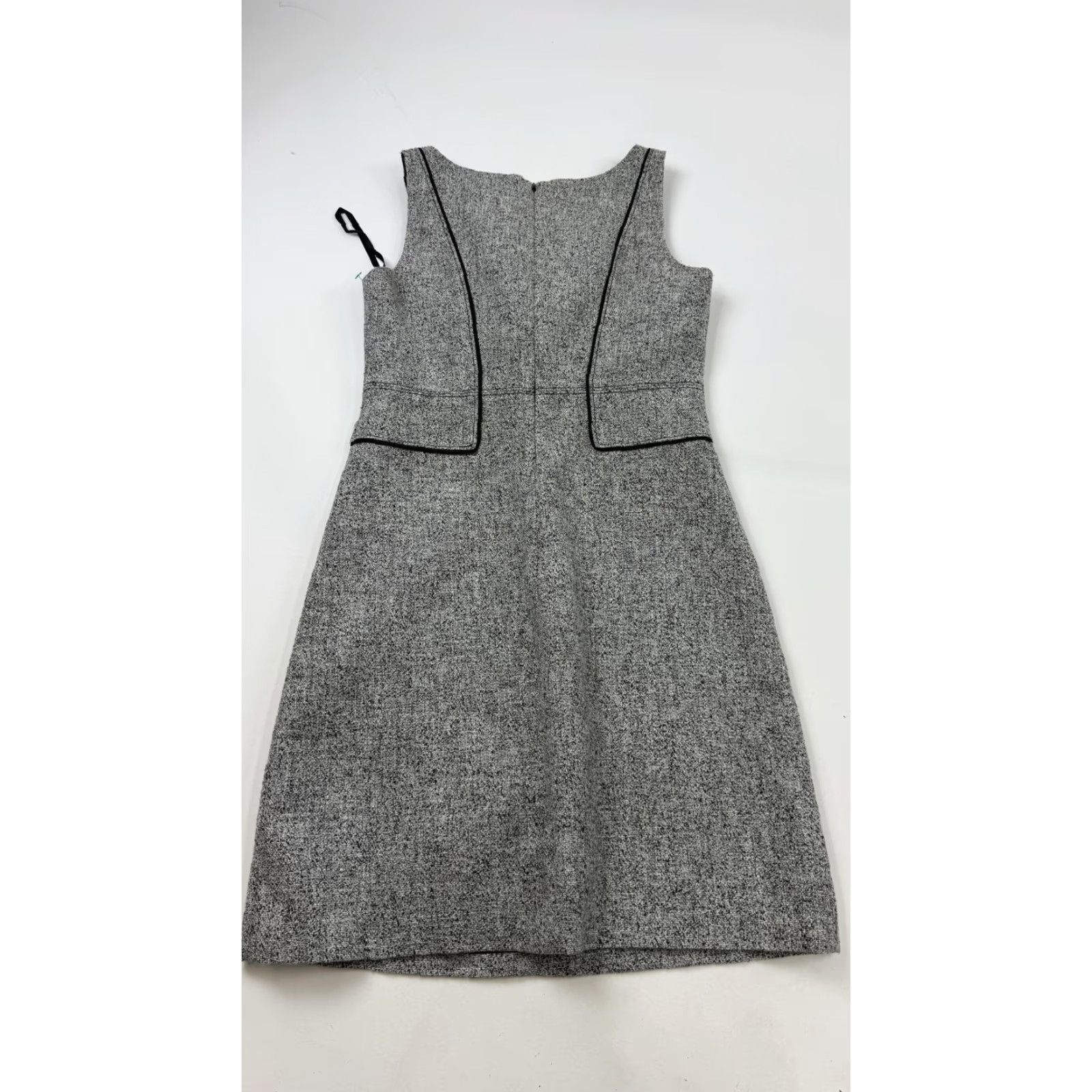 White House Black Market White House Black Market Dress Womens 0 Gray Tweed Sleeveless Sheath Work Office Size XS / US 0-2 / IT 36-38 - 4 Thumbnail