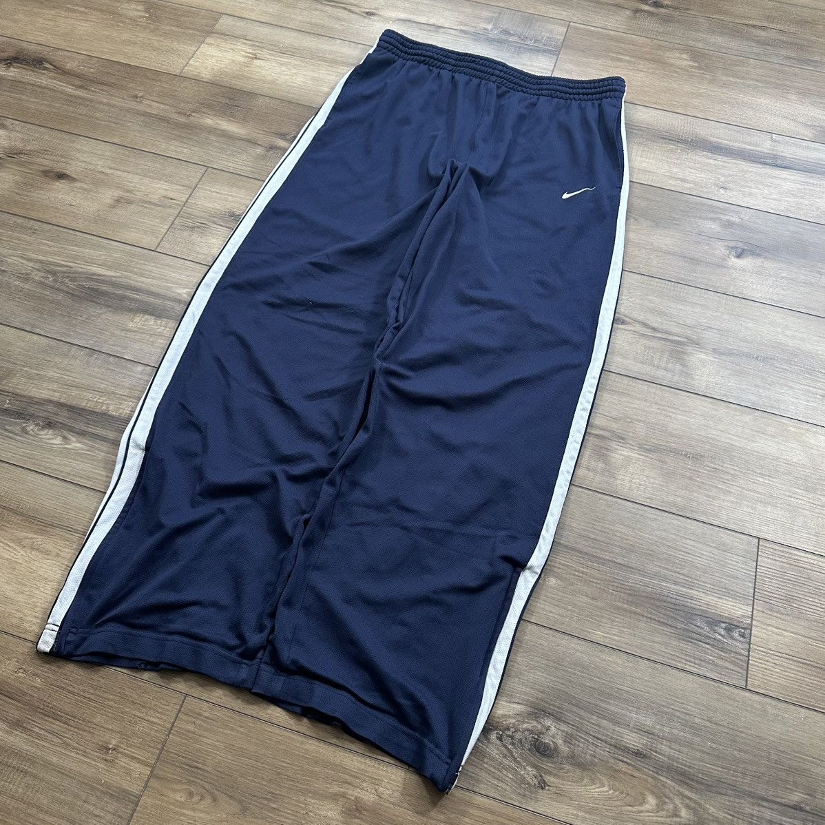 Nike Vintage 2000s Y2K Nike Navy Striped Wide Leg Track Pants Size US 35 - 2 Thumbnail