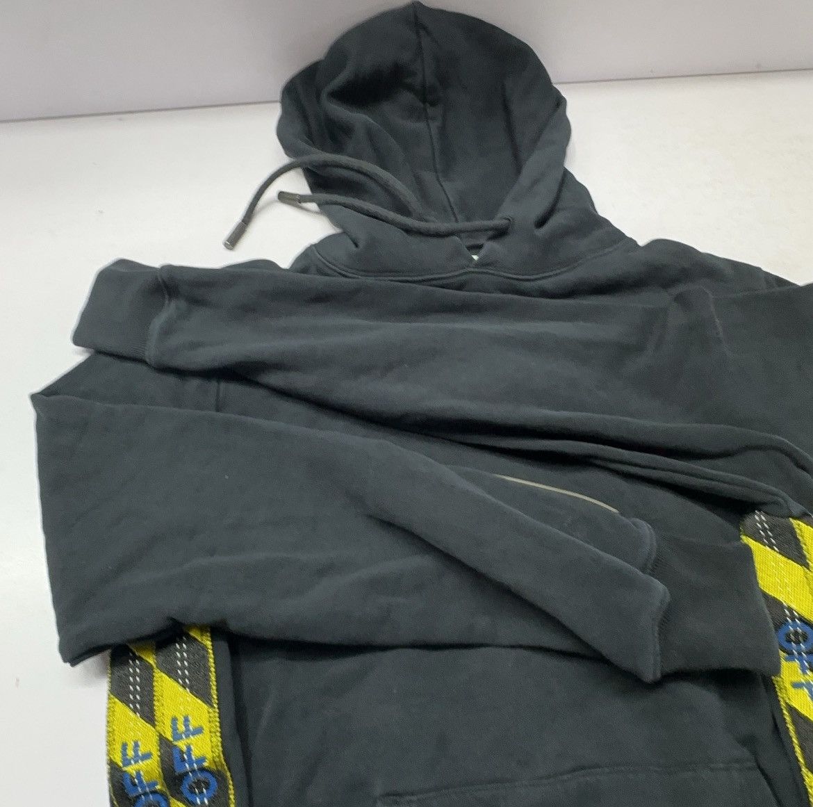 Off-White Off-White Virgil Abloh Tape Over black pullover hoodie Size US XS / EU 42 / 0 - 5 Thumbnail