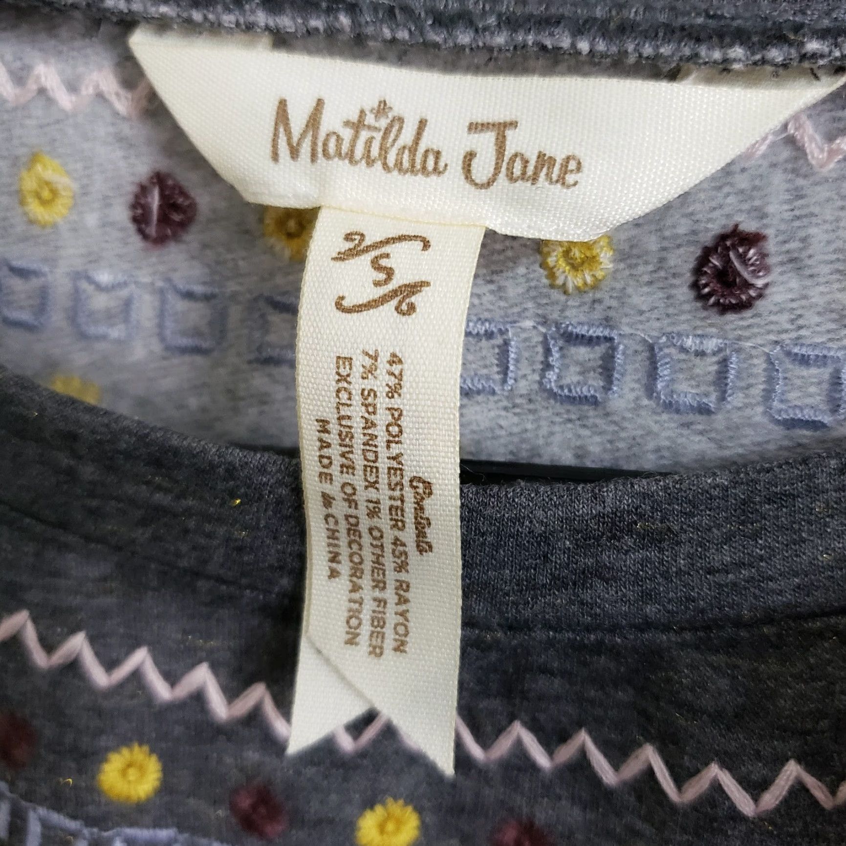 Vintage Matilda Jane Dress Womens Sz Small Gray Yellow Embroidered Pockets Shift Rayon Blend Size S / US 4 / IT 40 - 5 Thumbnail