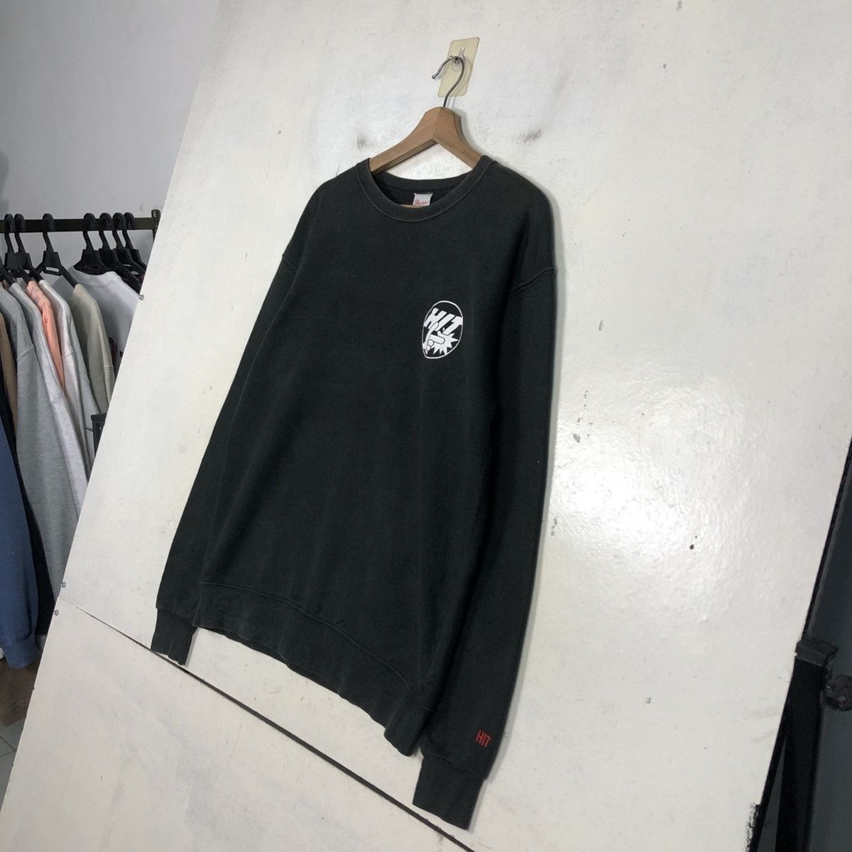 Japanese Brand 📌Vintage Sweatshirt Hit Logo Design Size US XL / EU 56 / 4 - 4 Thumbnail