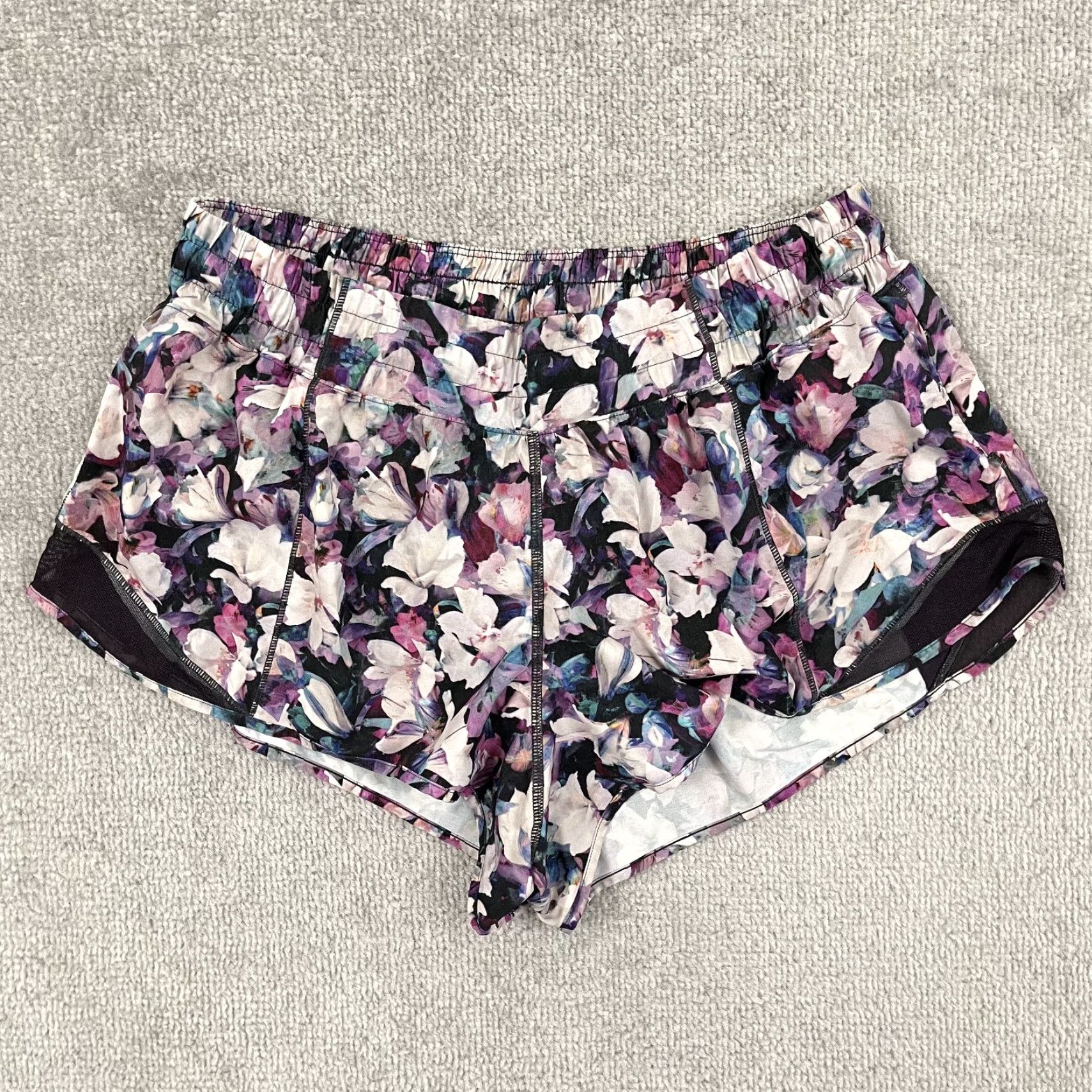 Lululemon Lululemon Hotty Hot II Shorts Womens 10 2.5" Multi Floral Lined Running W7AUJR Size 32" / US 10 / IT 46 - 3 Thumbnail