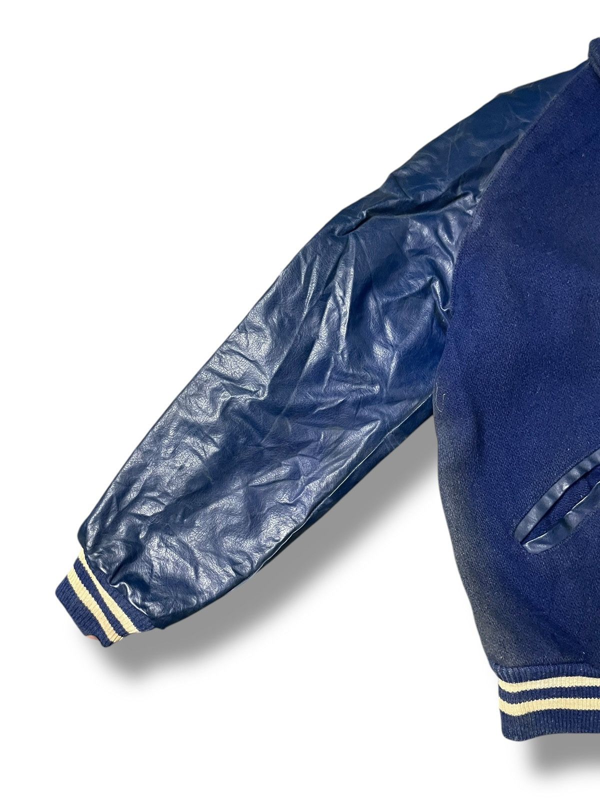 Howe × Japanese Brand × Vintage Vintage HOWE Athletic Apparel Varsity Jacket (71) Size US XXS / EU 40 - 6 Thumbnail