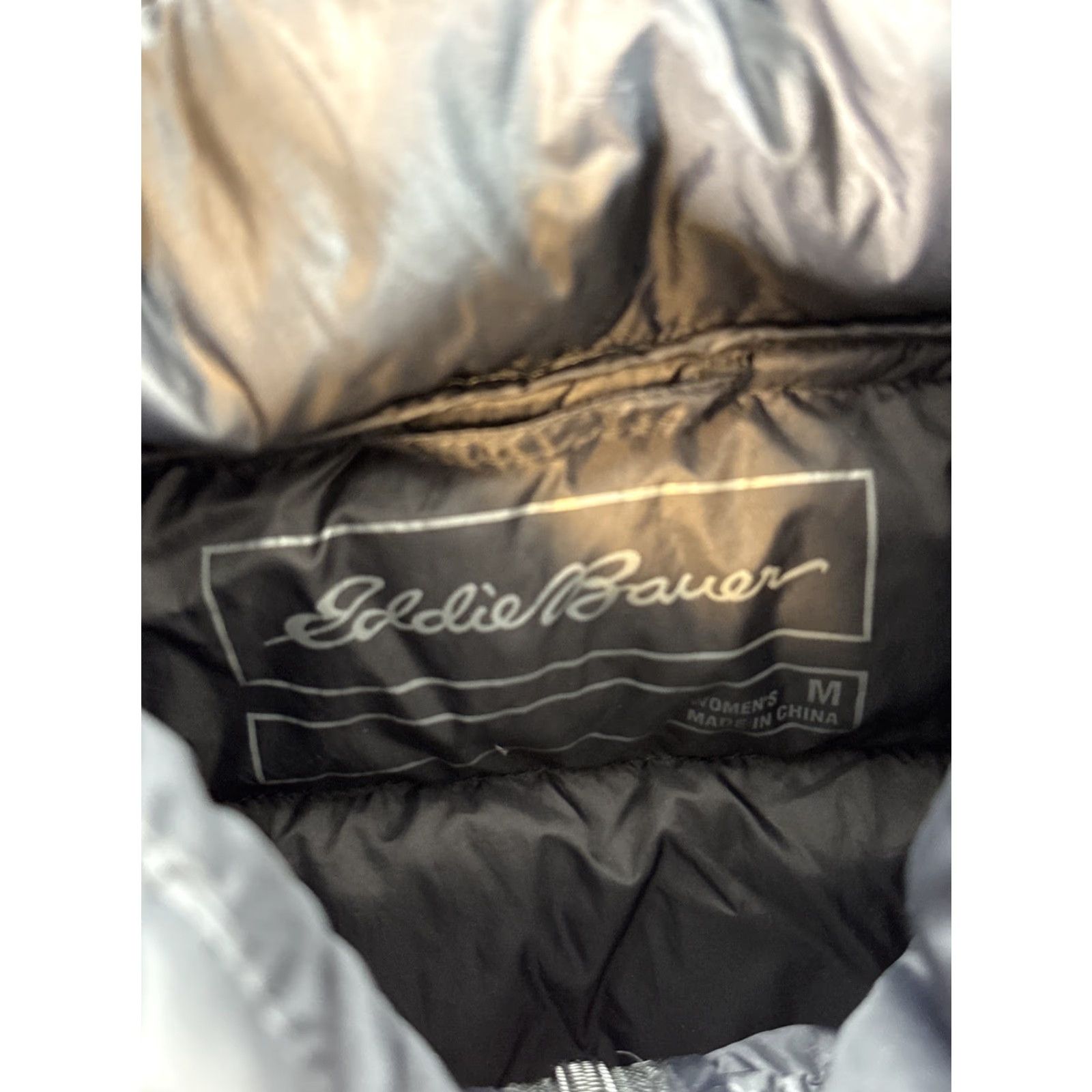Eddie Bauer Eddie Bauer EB650 Down Puffer Jacket Coat Size Womens Medium Black Jacket Women M Zip Pockets Insulated Lightweight Packable Winter Size M / US 6-8 / IT 42-44 - 4 Thumbnail