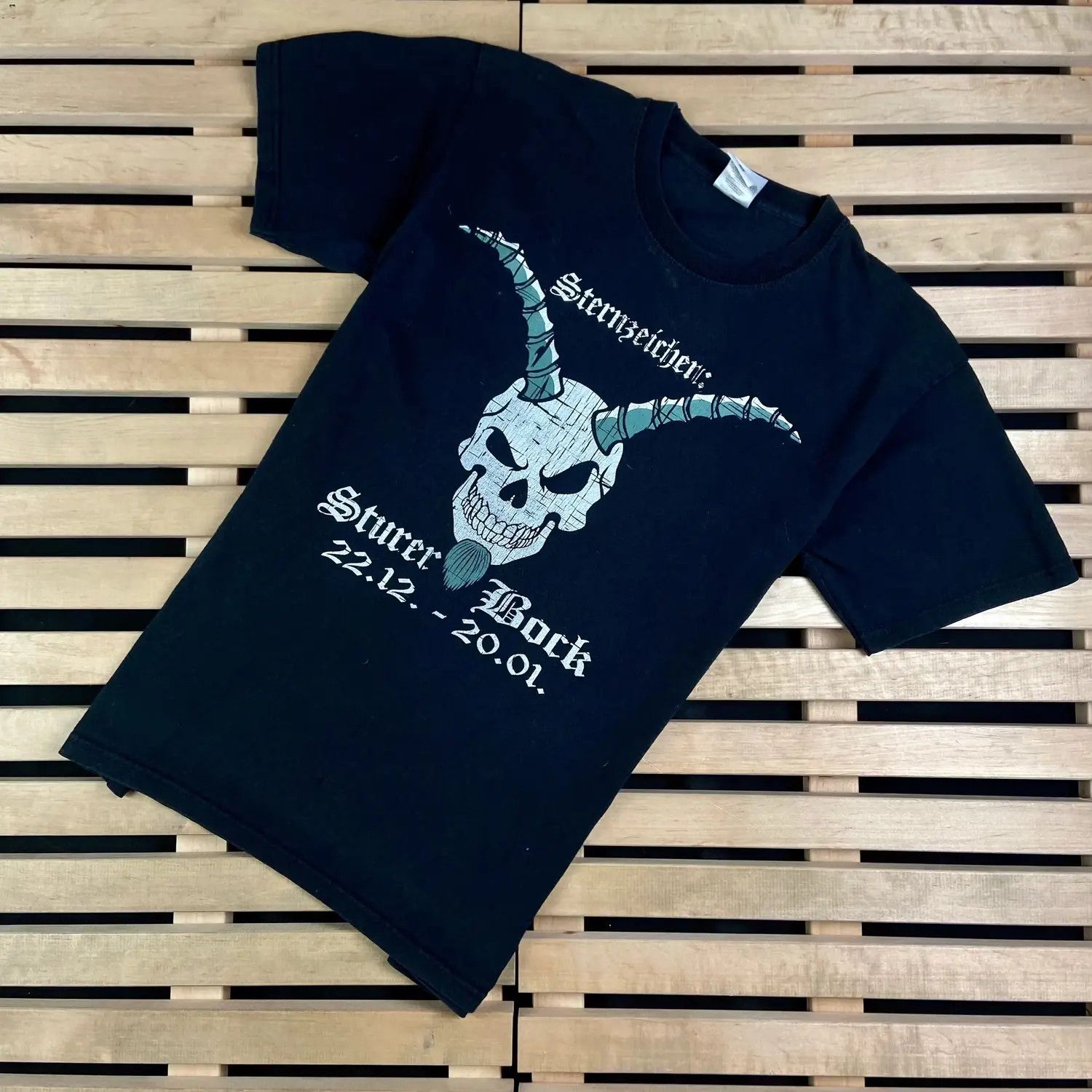 Band Tees × Vintage Mens Vintage T Shirt Sternzeichen Size M Size US M / EU 48-50 / 2 - 1 Thumbnail