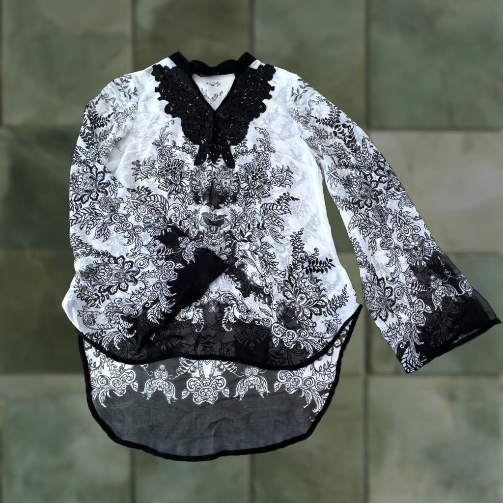 Vintage Sharagano Womens Semi Sheer Blouse Small White Black Boho Shirt Size S / US 4 / IT 40 - 1 Thumbnail