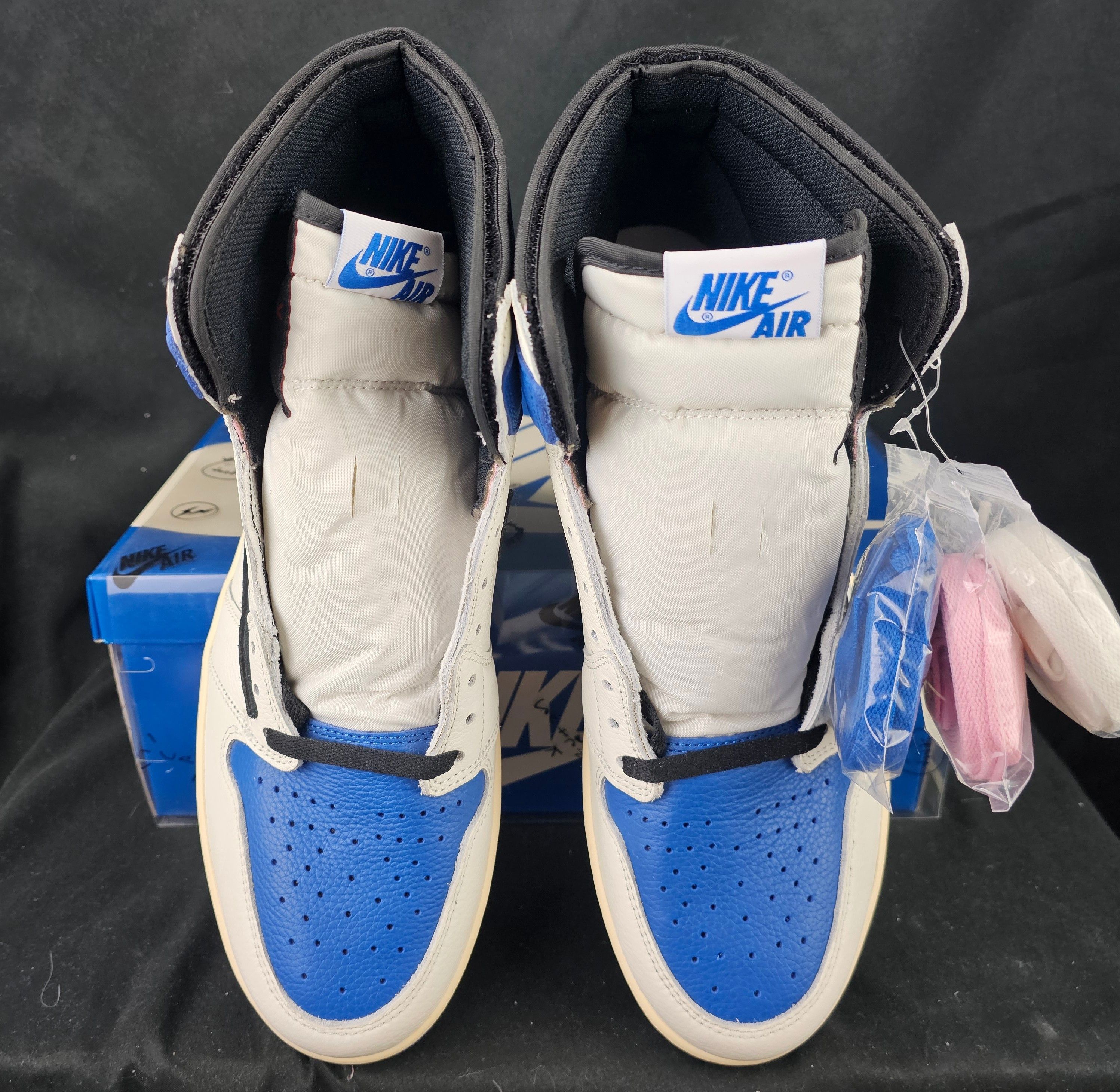 Fragment Design × Jordan Brand × Travis Scott Nike Jordan 1 High OG Fragment Design x Travis Scott Men's Size US 13 / EU 46 - 4 Thumbnail