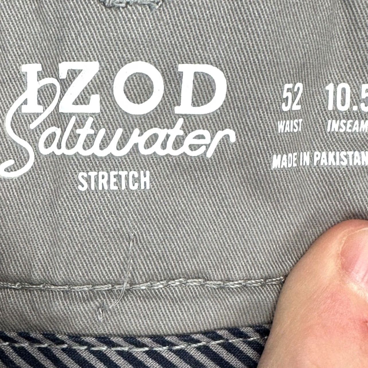 Izod VINTAGE Izod Saltwater Mens Chino Golf Shorts 52X10.5 Big Tall Gray Stretch Casual NEW Size US 36 / EU 52 - 3 Thumbnail