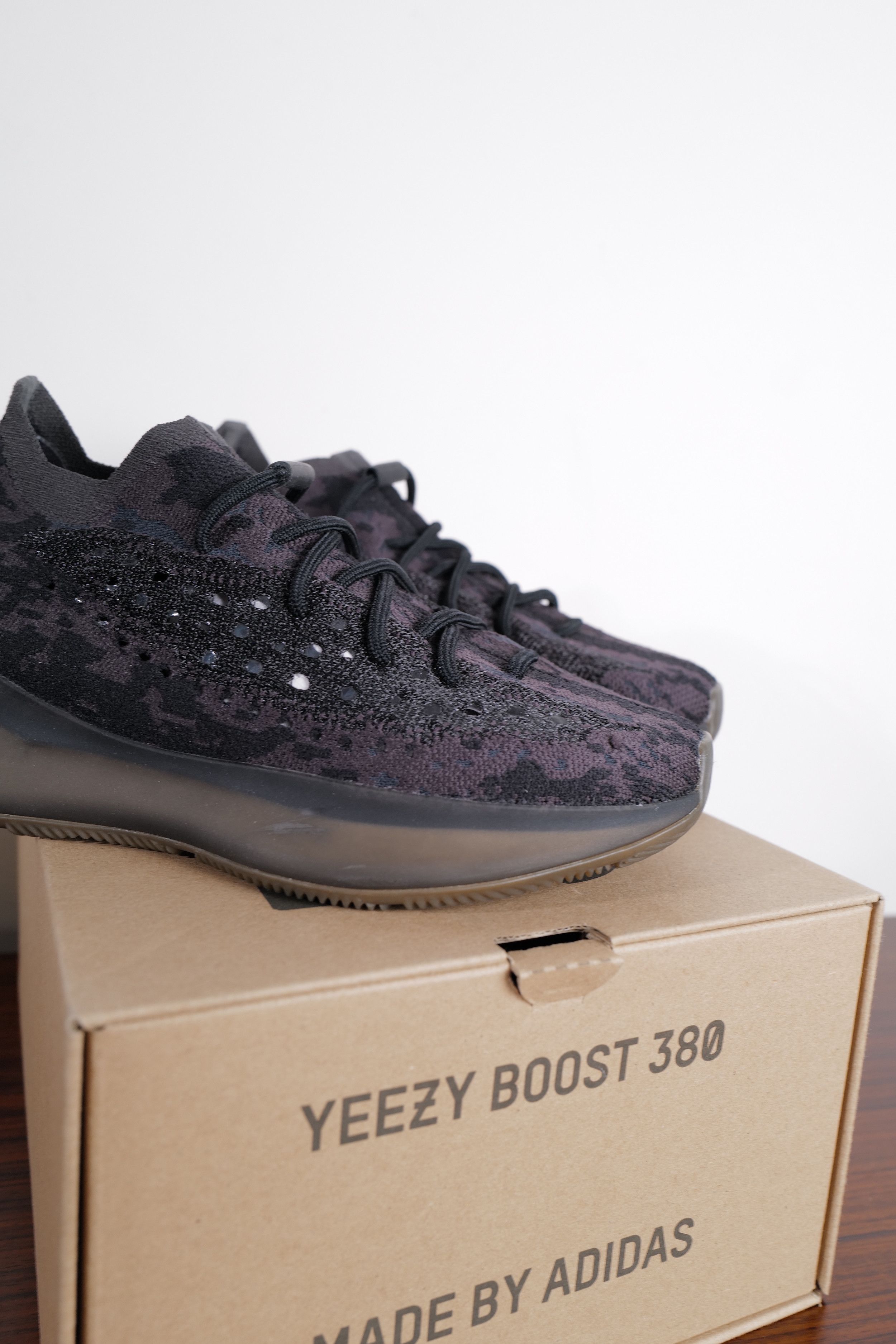Yeezy BOOST 380 NEW Size US 7 / IT 37 - 5 Thumbnail
