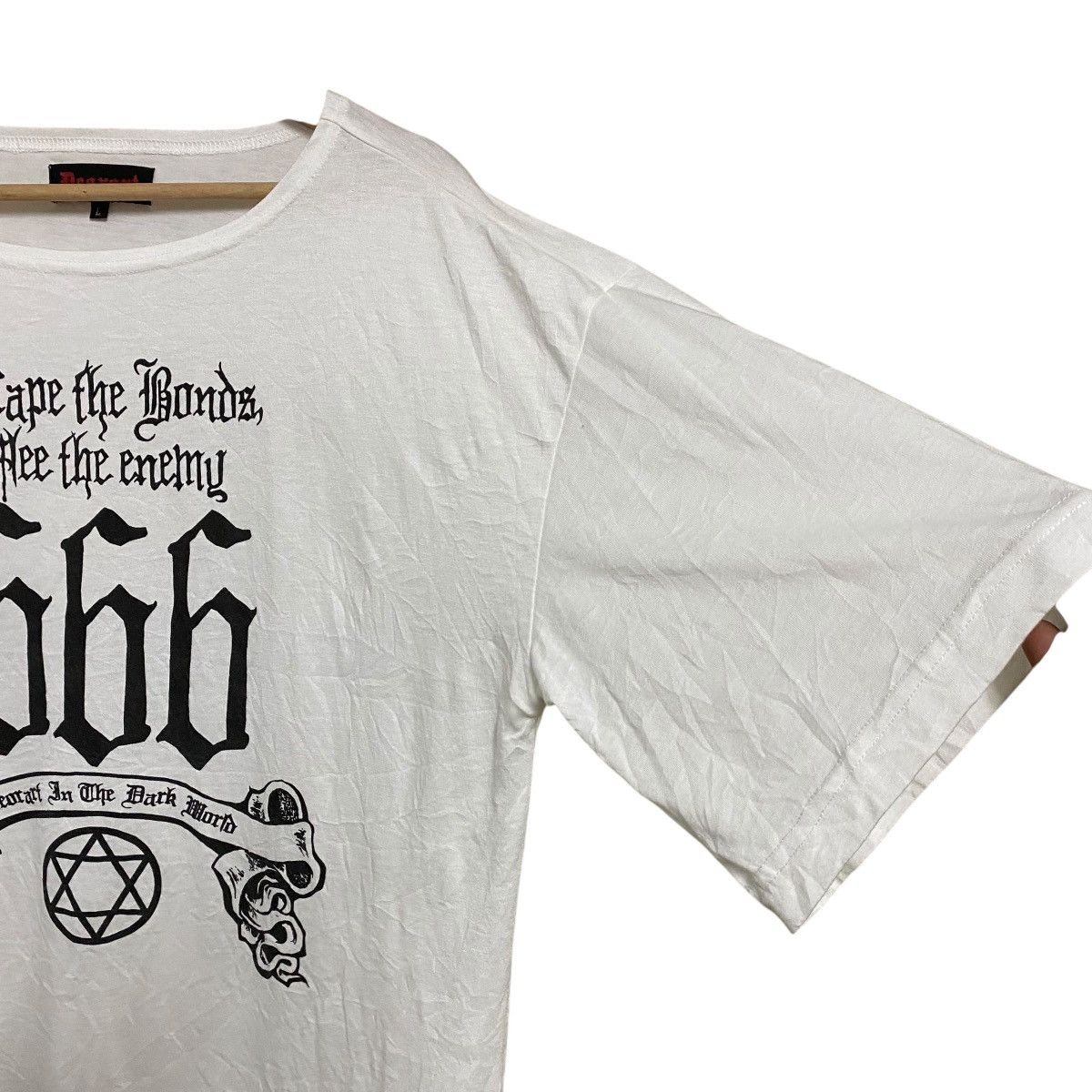 Seditionaries Deorart Shirt 666 'escape the bonds' 'Free the enemy' Size US L / EU 52-54 / 3 - 7 Thumbnail