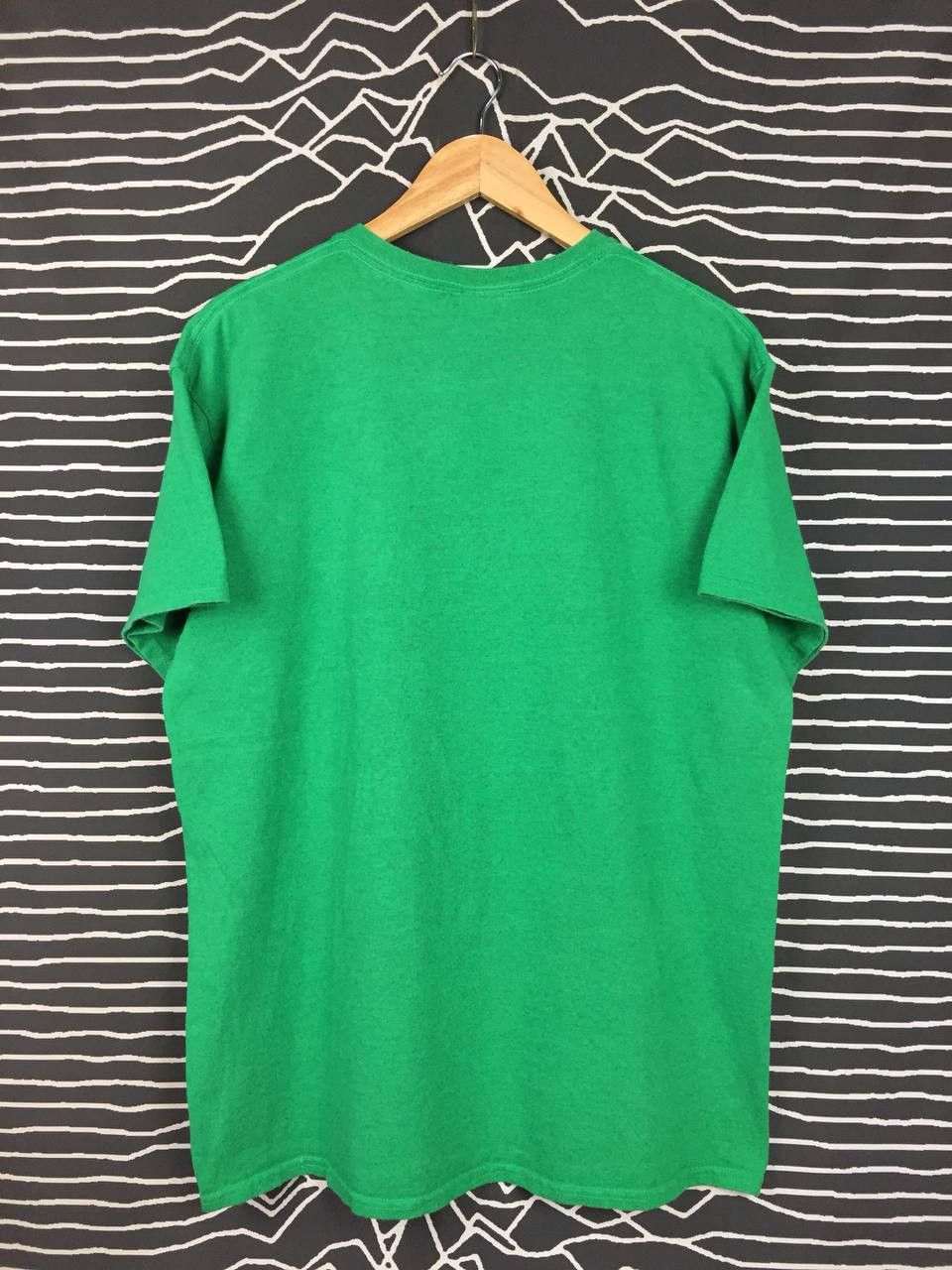 Vintage McMenamins Gearhart Oregon Sandtrap Pub Golfball Planet Tee Size US L / EU 52-54 / 3 - 5 Thumbnail
