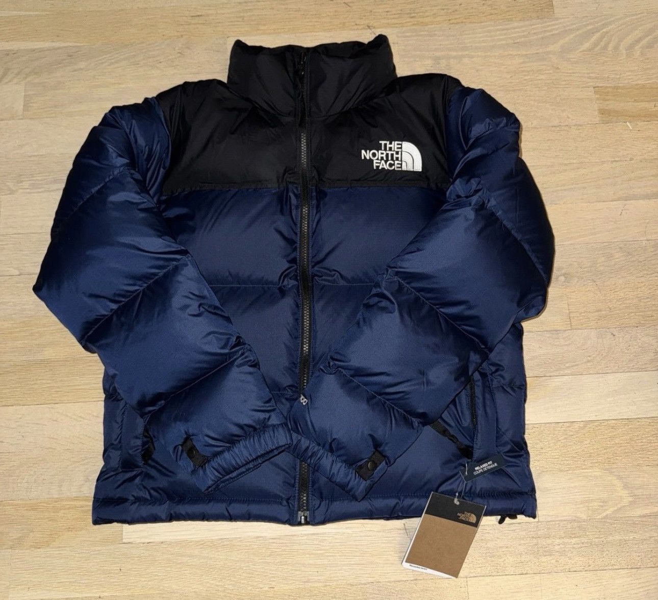 The North Face Northface 1996 Retro Nuptse Jacket Womens Size M / US 6-8 / IT 42-44 - 1 Thumbnail