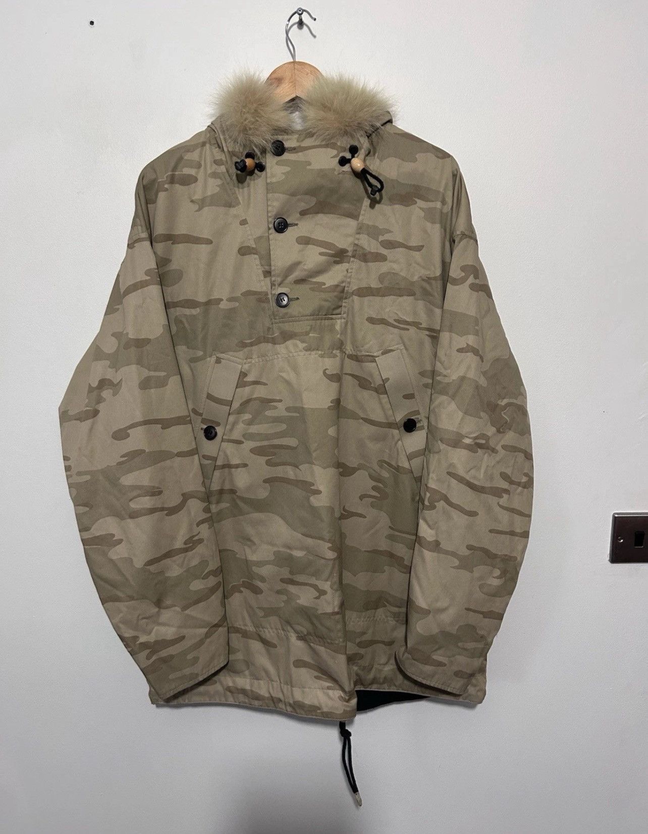 Griffin Griffin Reversible Camo Black And Beige Coat. Size Medium Size US M / EU 48-50 / 2 - 1 Thumbnail
